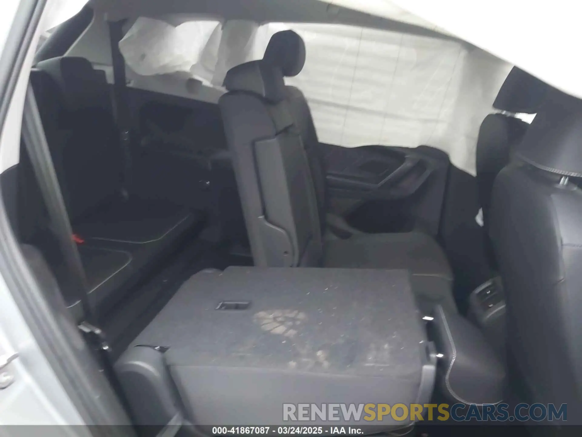 8 Фотография поврежденного автомобиля 3VV3B7AX6PM032195 VOLKSWAGEN TIGUAN 2023