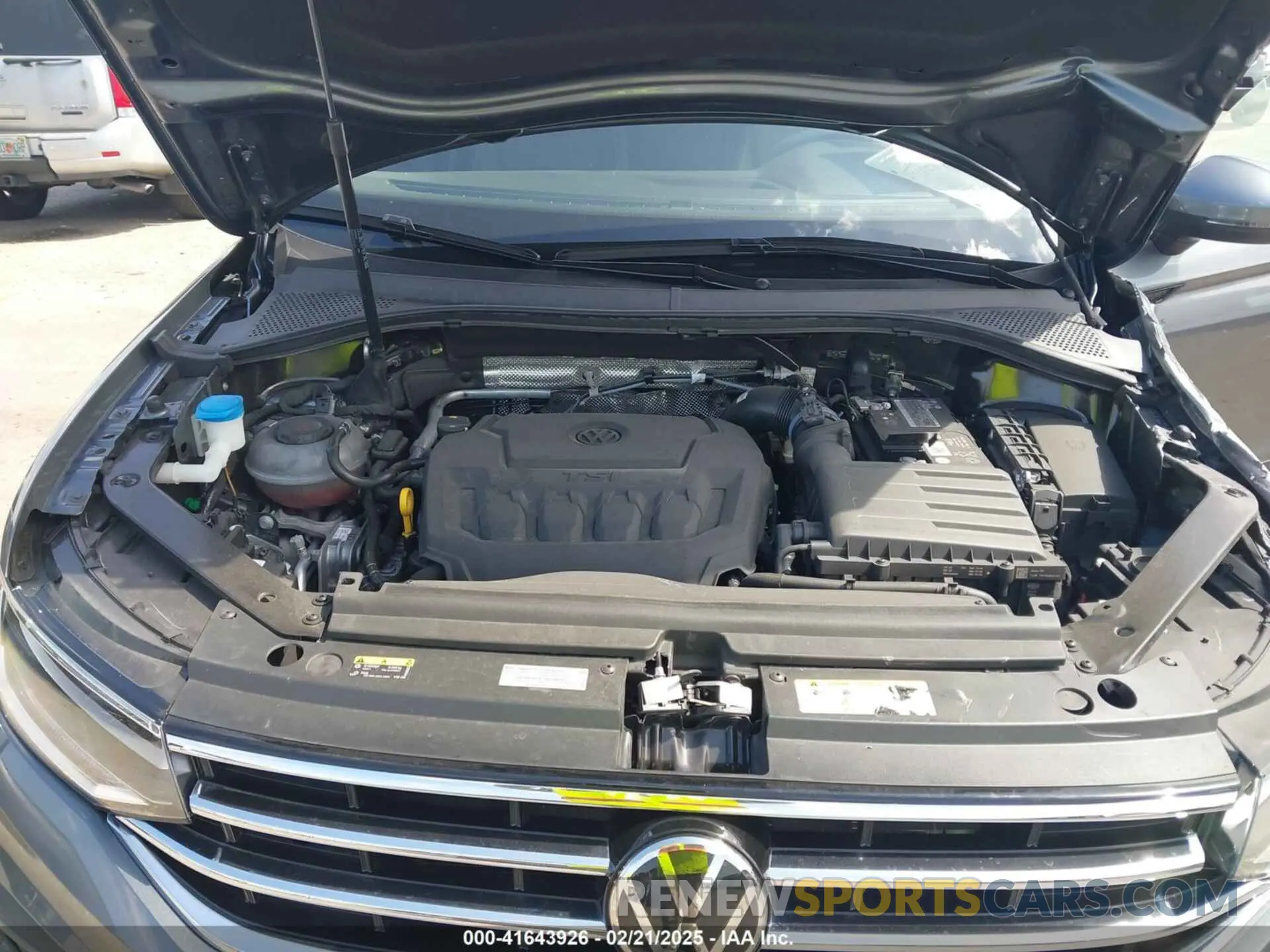 10 Фотография поврежденного автомобиля 3VV3B7AXXPM056659 VOLKSWAGEN TIGUAN 2023