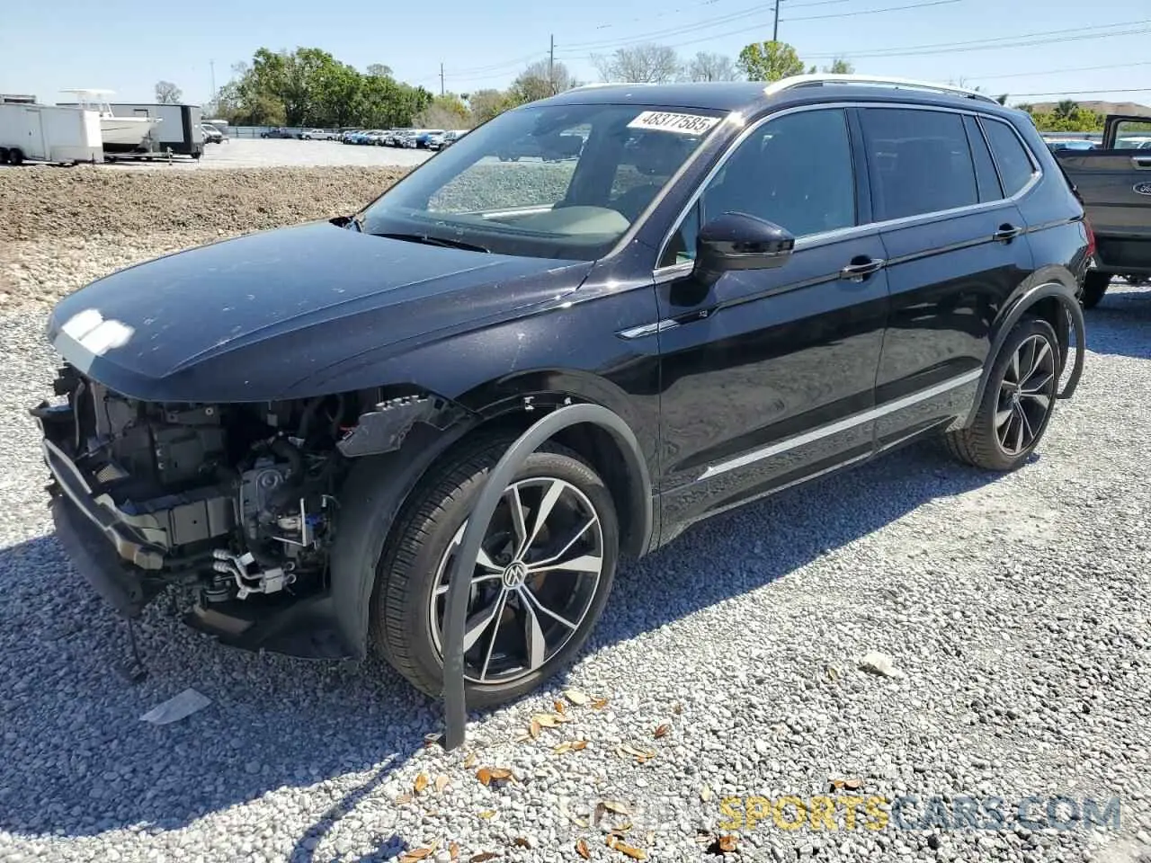 1 Фотография поврежденного автомобиля 3VV4B7AX0PM106487 VOLKSWAGEN TIGUAN 2023