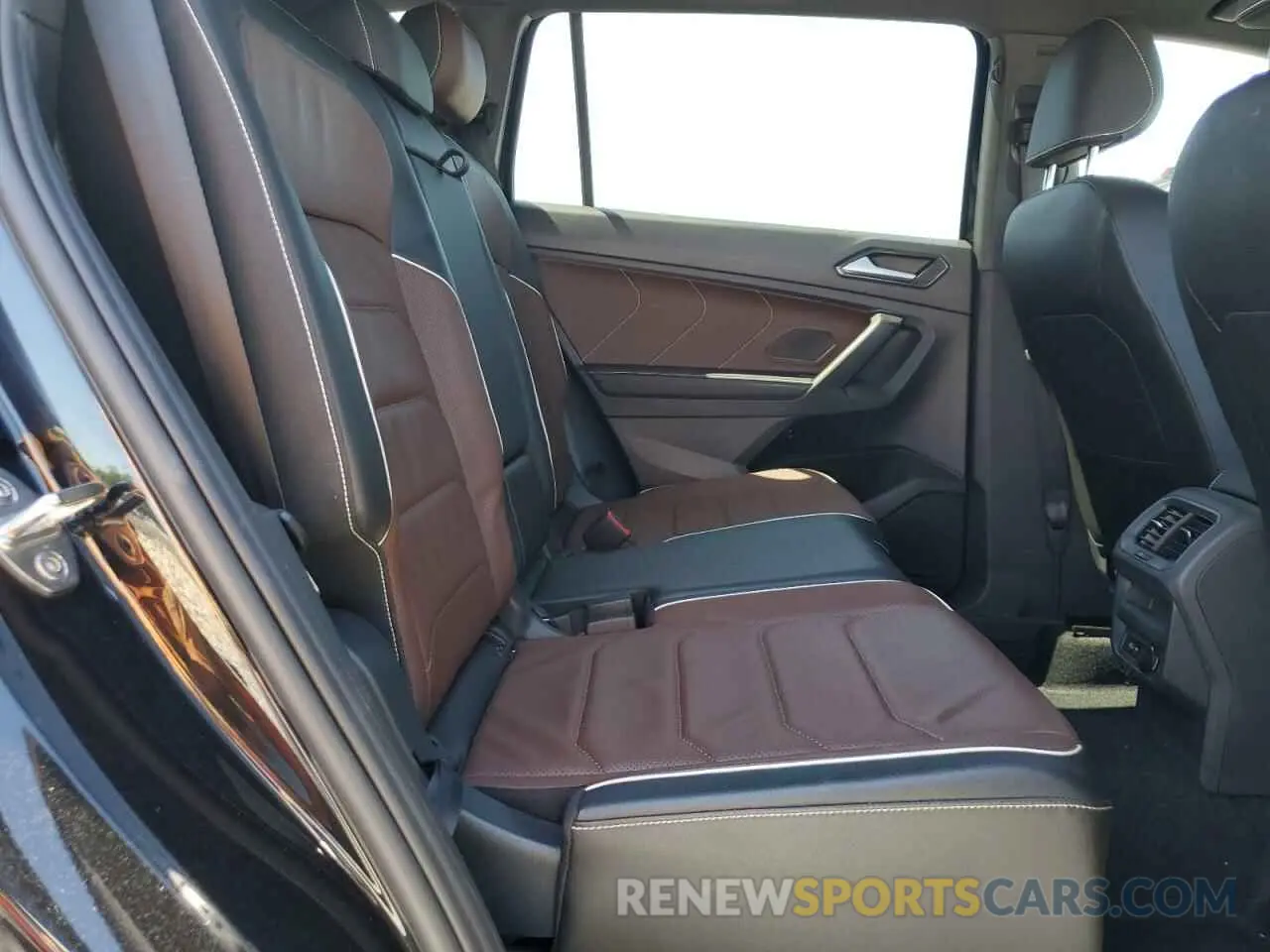 11 Фотография поврежденного автомобиля 3VV4B7AX0PM106487 VOLKSWAGEN TIGUAN 2023