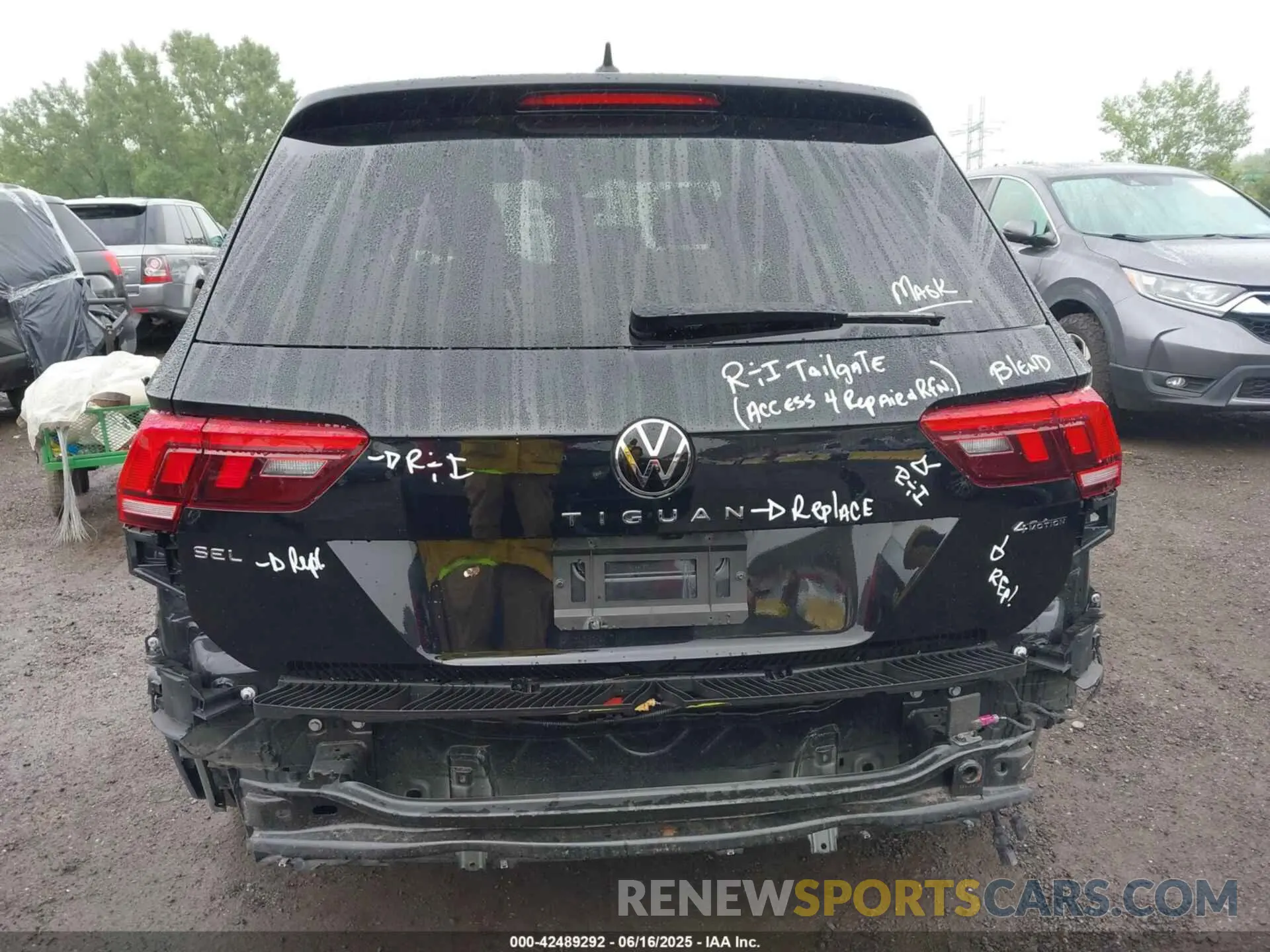 16 Фотография поврежденного автомобиля 3VV4B7AX5PM120501 VOLKSWAGEN TIGUAN 2023