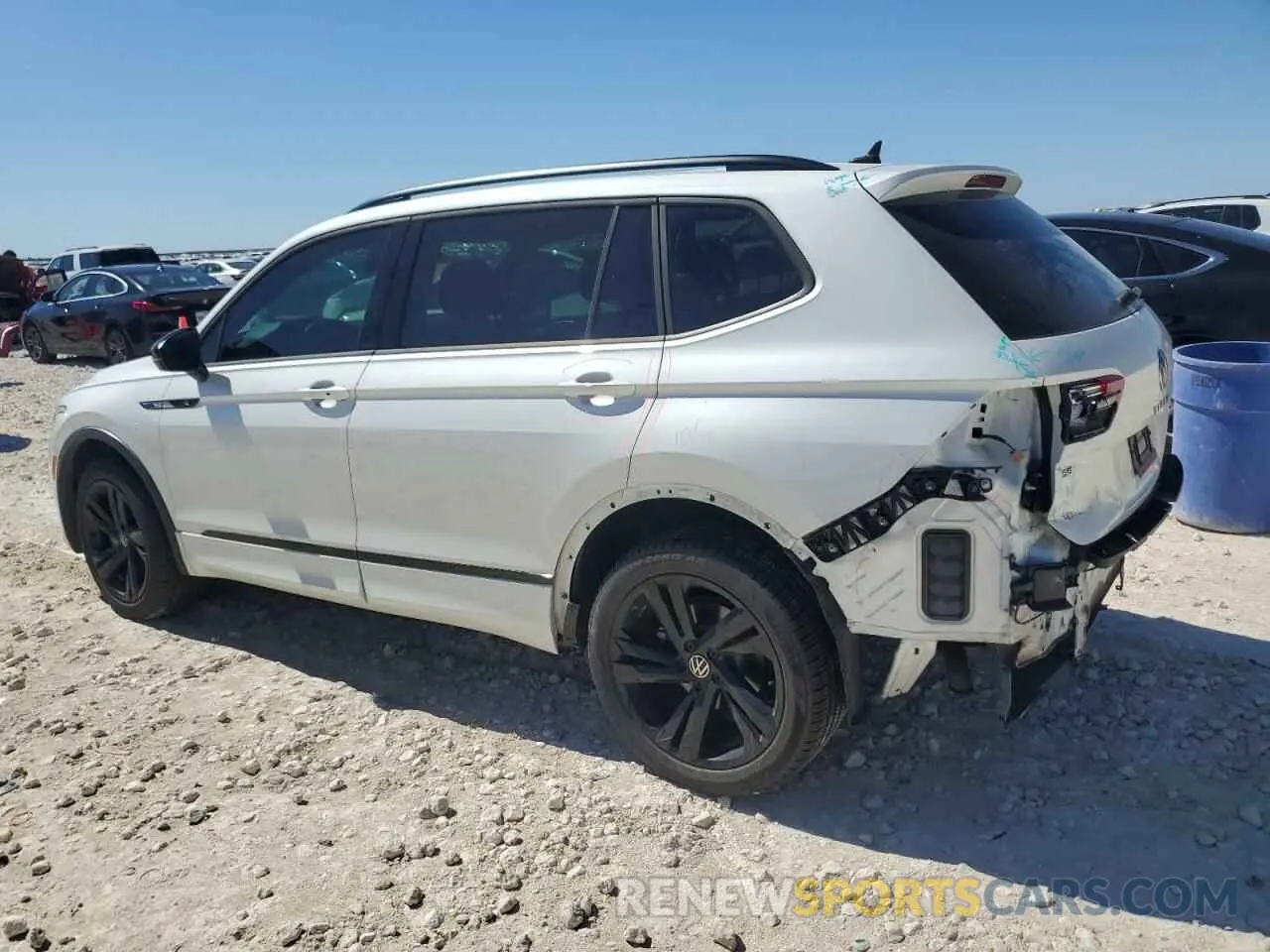2 Фотография поврежденного автомобиля 3VVCB7AX0PM052720 VOLKSWAGEN TIGUAN 2023