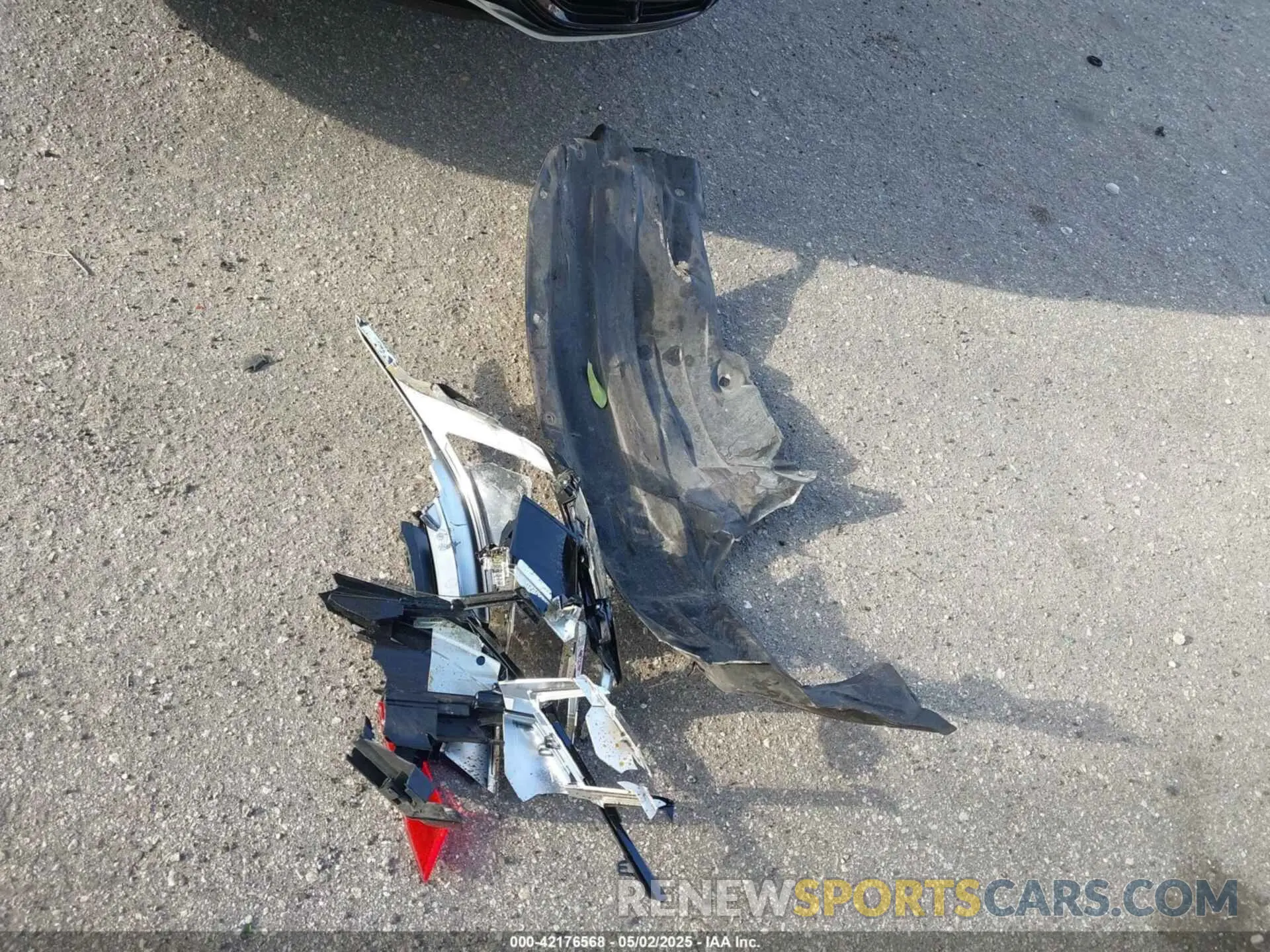 12 Photograph of a damaged car 3VVCB7AX0PM092375 VOLKSWAGEN TIGUAN 2023
