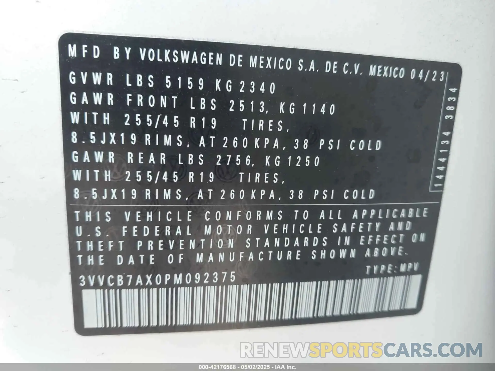 9 Photograph of a damaged car 3VVCB7AX0PM092375 VOLKSWAGEN TIGUAN 2023