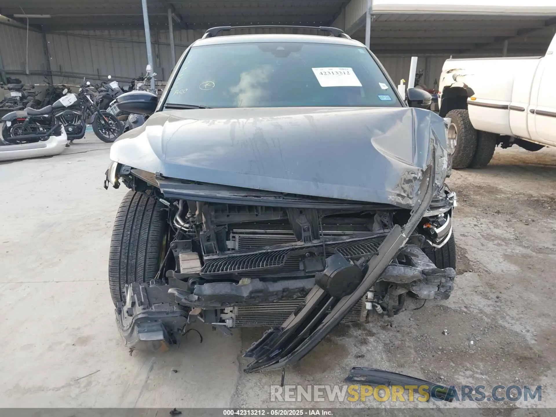 13 Photograph of a damaged car 3VVCB7AX2PM107104 VOLKSWAGEN TIGUAN 2023