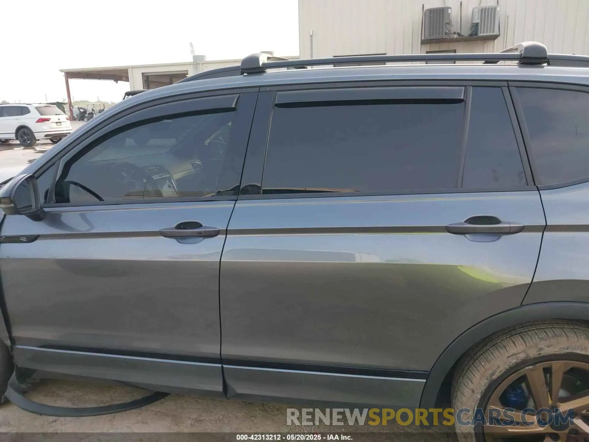 15 Photograph of a damaged car 3VVCB7AX2PM107104 VOLKSWAGEN TIGUAN 2023