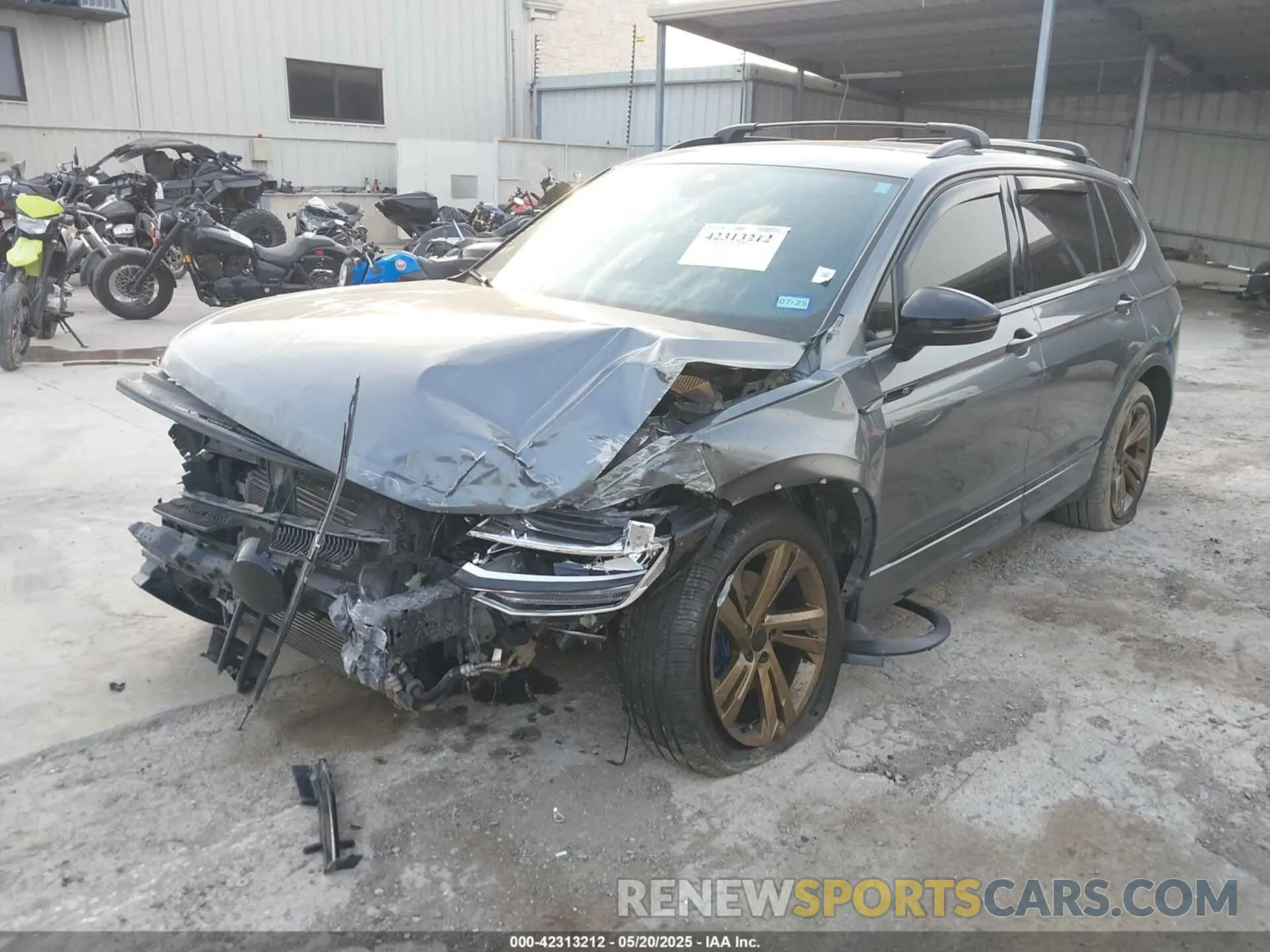2 Photograph of a damaged car 3VVCB7AX2PM107104 VOLKSWAGEN TIGUAN 2023