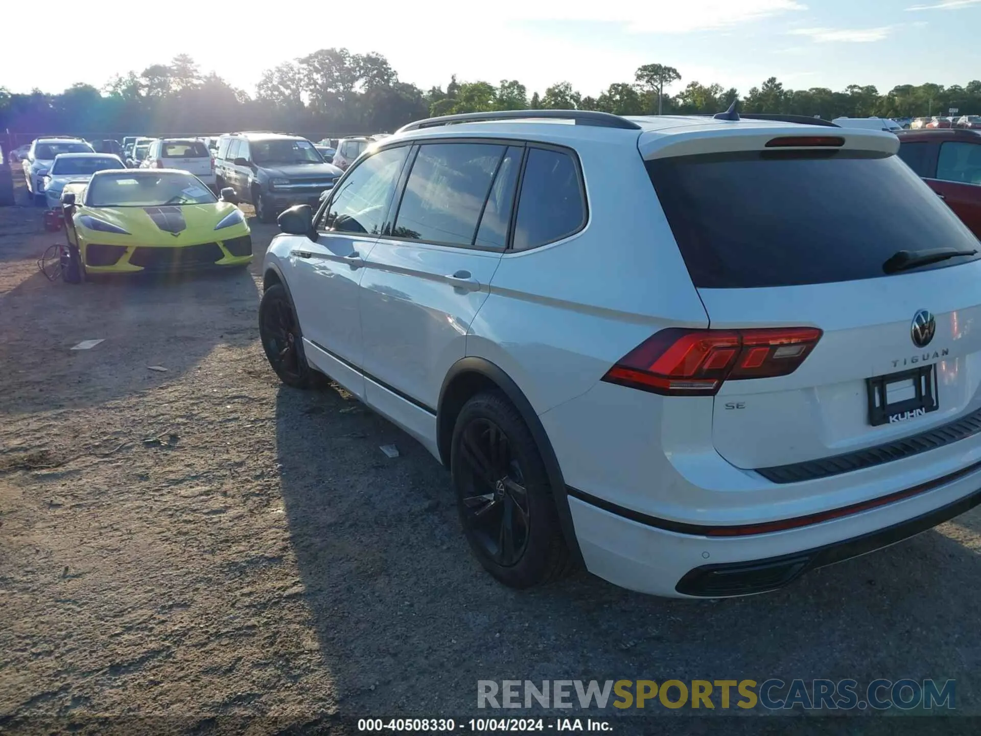 3 Photograph of a damaged car 3VVCB7AX6PM119353 VOLKSWAGEN TIGUAN 2023