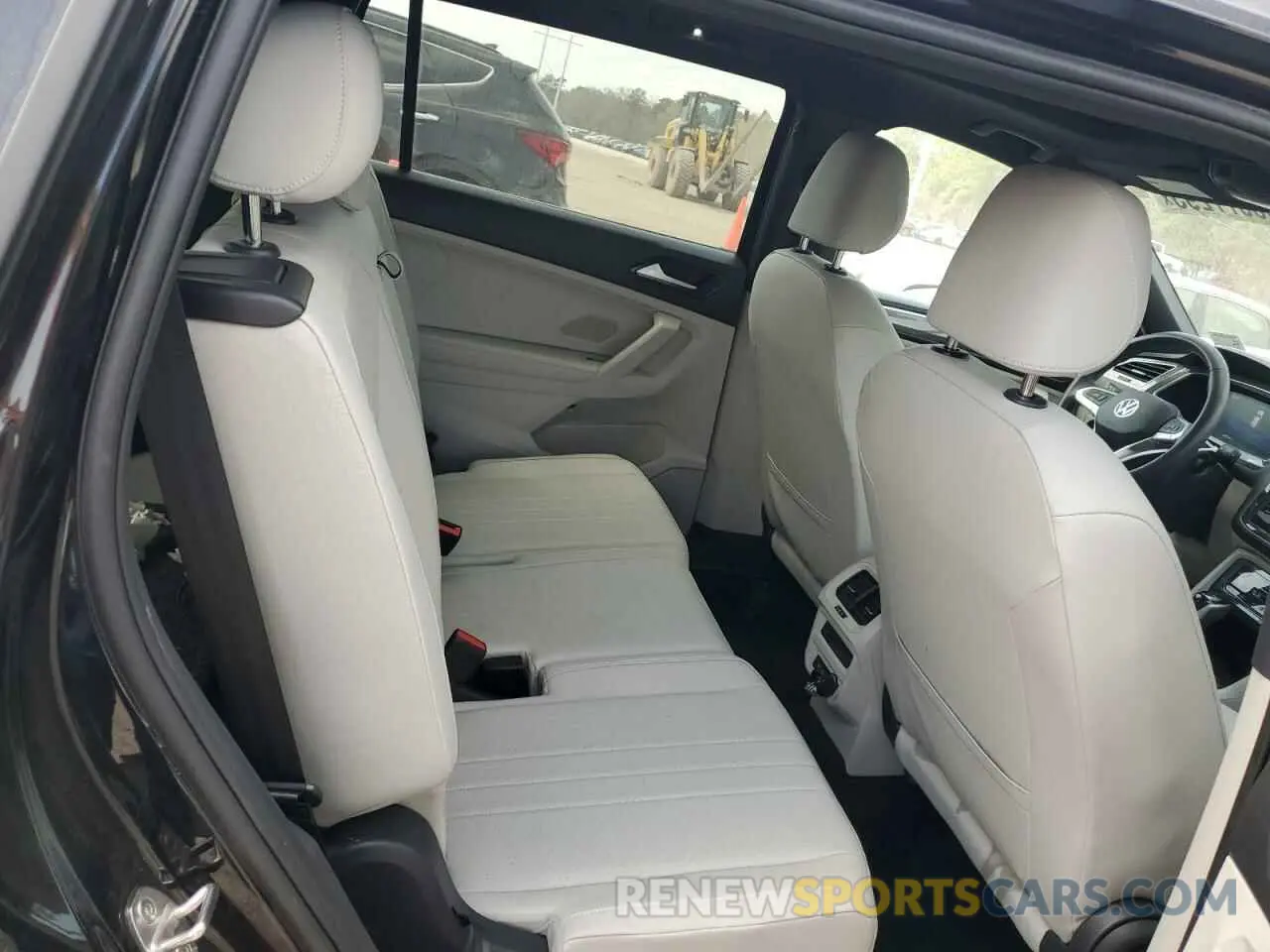 11 Photograph of a damaged car 3VVCB7AX7PM101508 VOLKSWAGEN TIGUAN 2023