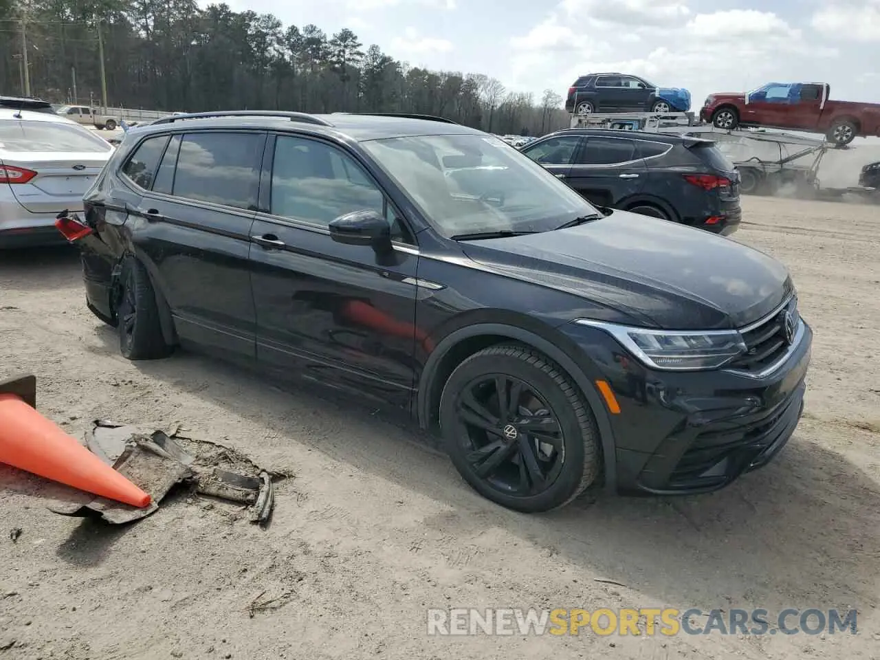 4 Photograph of a damaged car 3VVCB7AX7PM101508 VOLKSWAGEN TIGUAN 2023