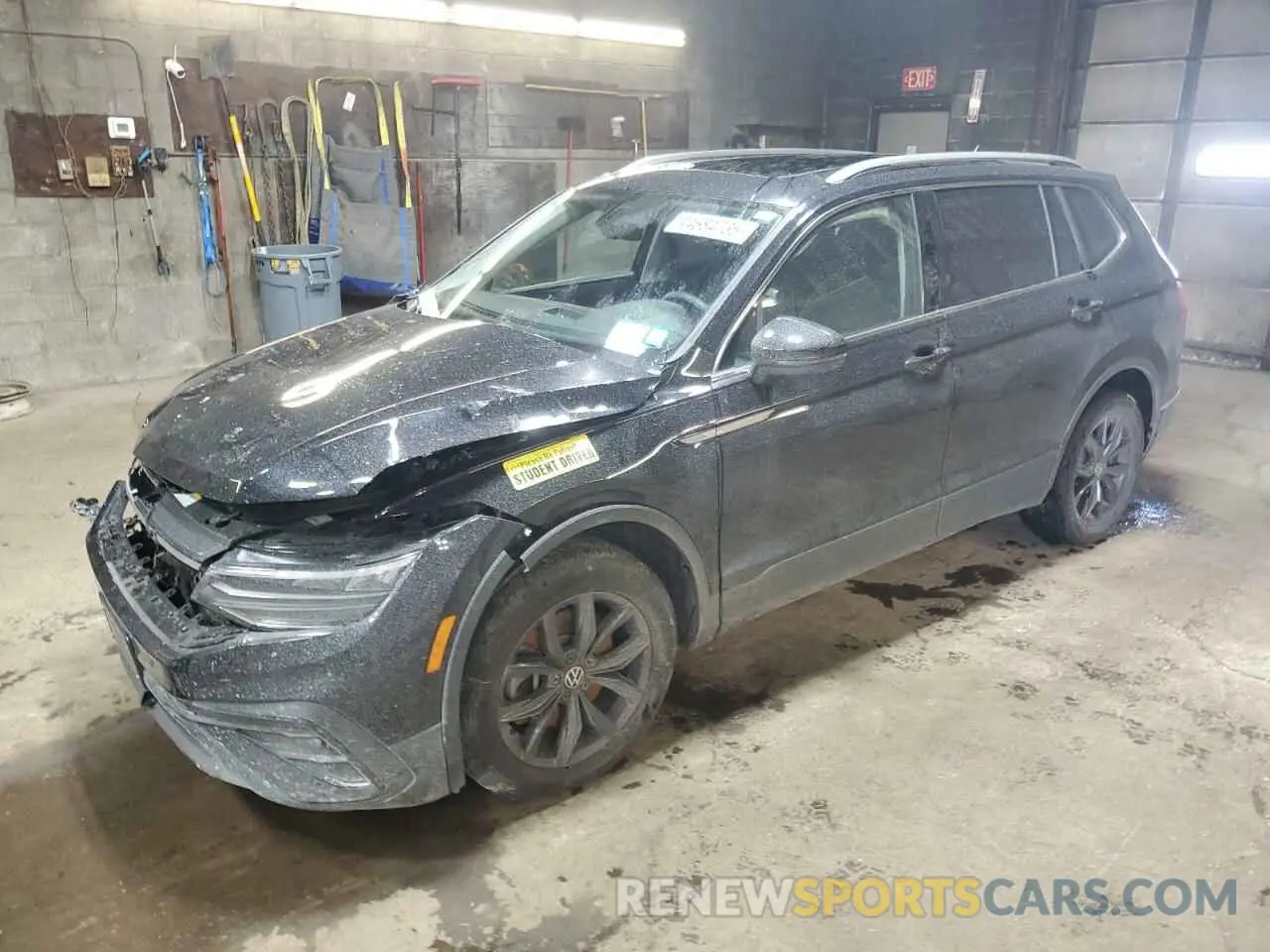 1 Photograph of a damaged car 3VVMB7AX0PM074835 VOLKSWAGEN TIGUAN 2023