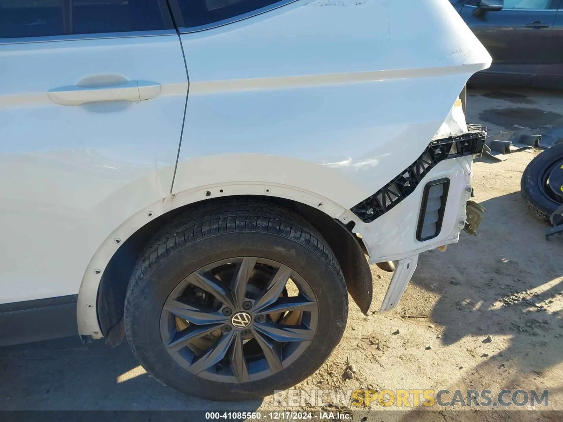 21 Фотография поврежденного автомобиля 3VVMB7AX9PM027609 VOLKSWAGEN TIGUAN 2023