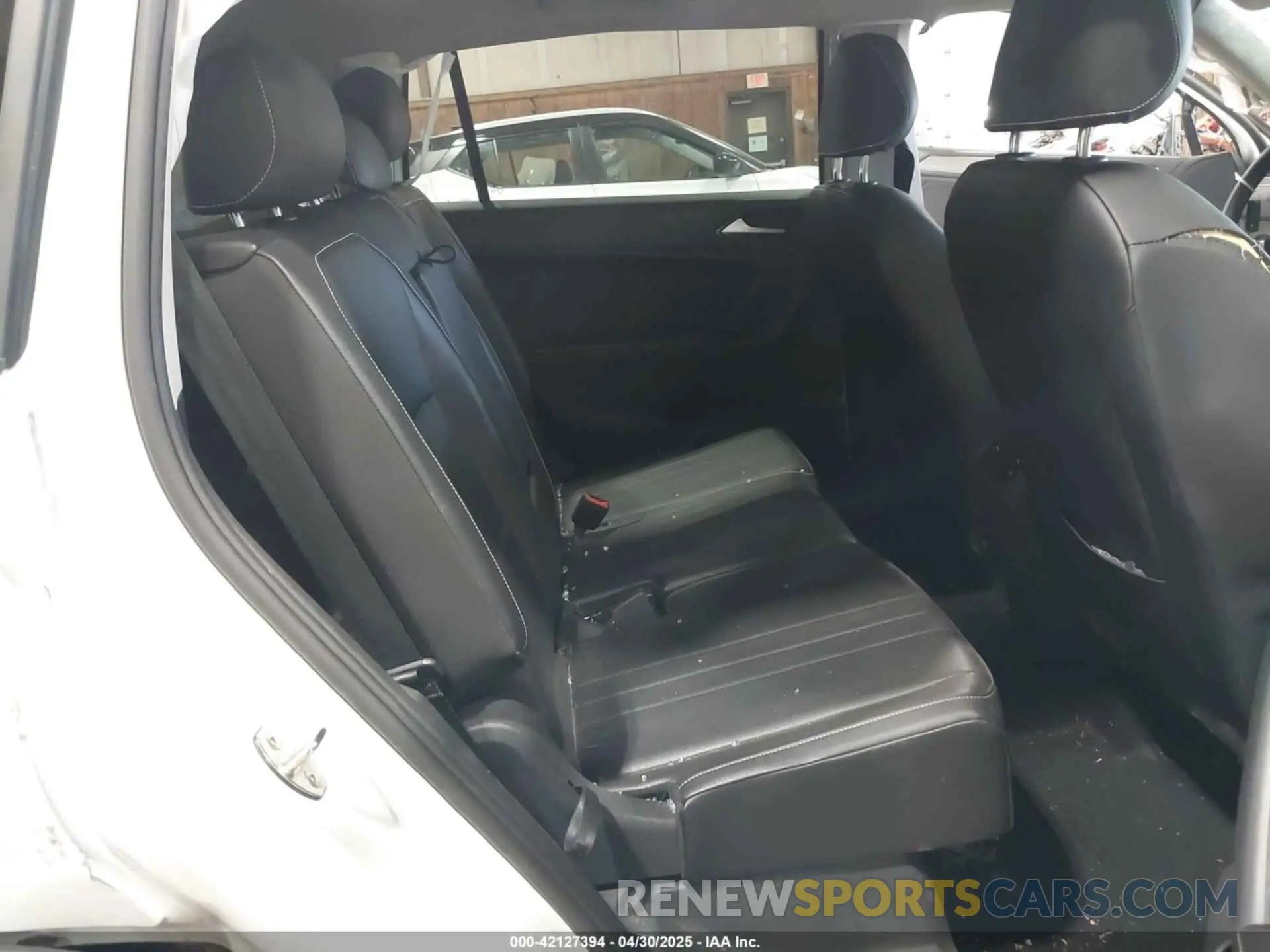 8 Фотография поврежденного автомобиля 3VVNB7AX5PM096138 VOLKSWAGEN TIGUAN 2023