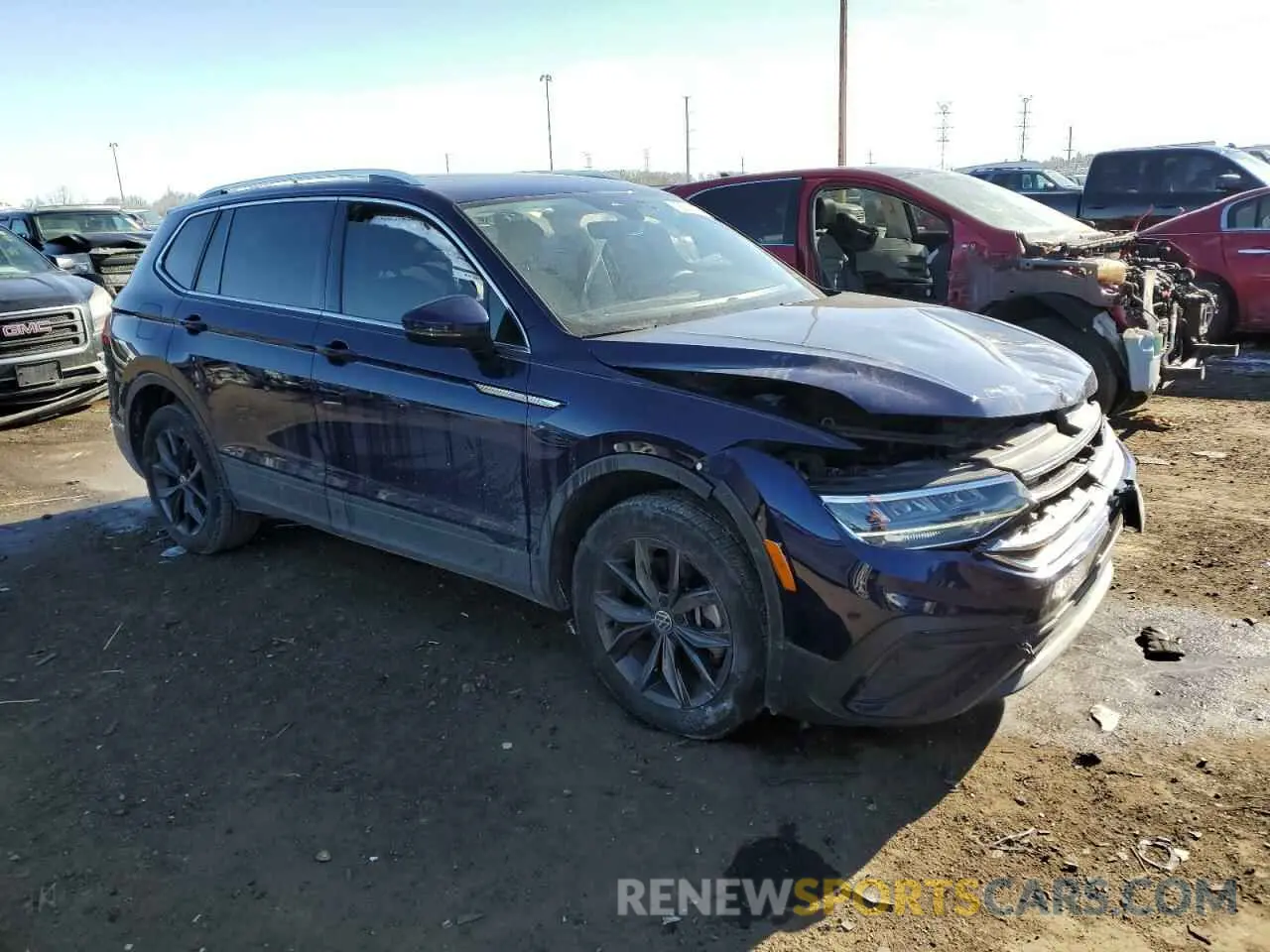 4 Photograph of a damaged car 3VVNB7AXXPM094434 VOLKSWAGEN TIGUAN 2023