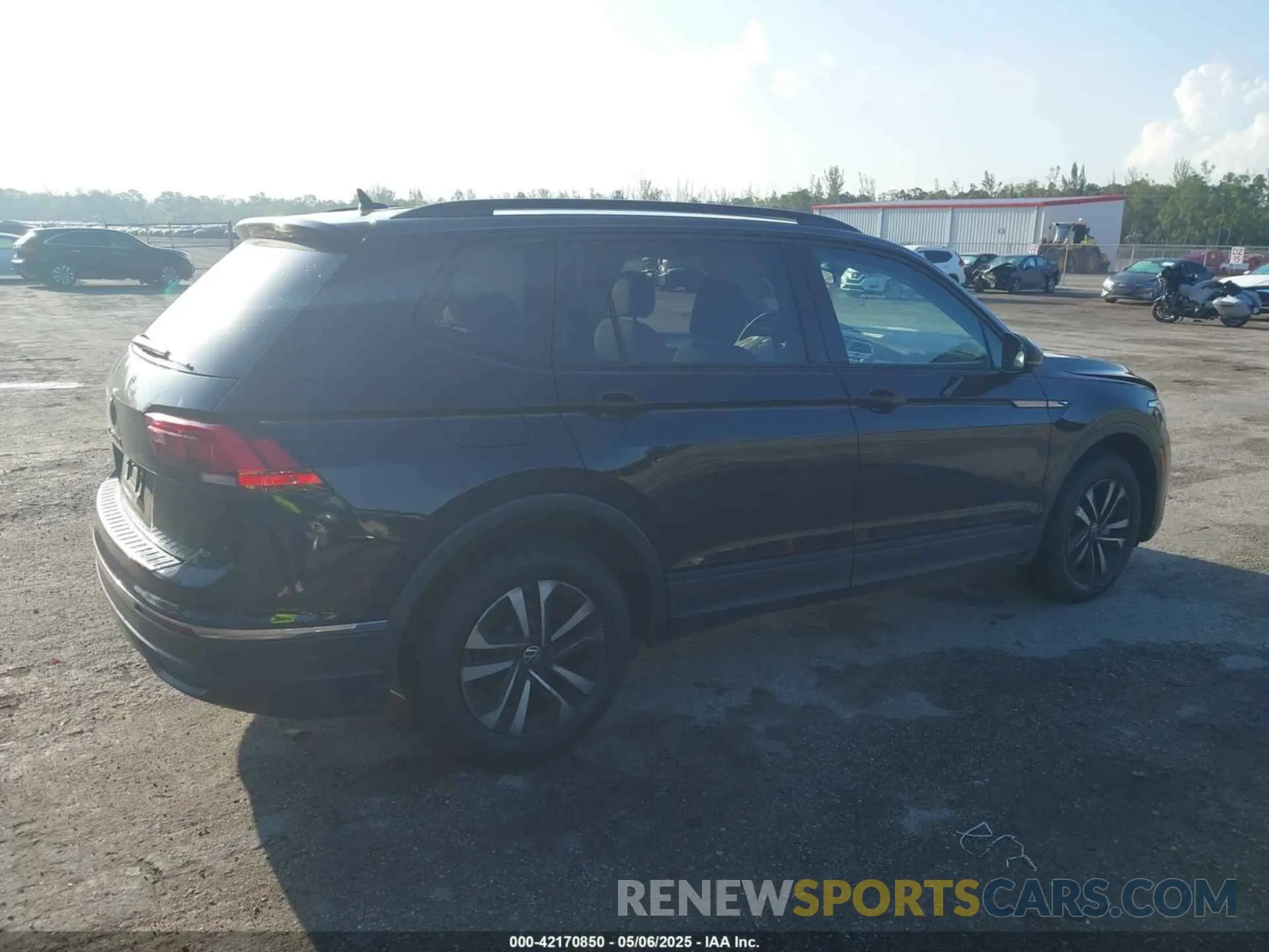 4 Фотография поврежденного автомобиля 3VVRB7AX1PM088491 VOLKSWAGEN TIGUAN 2023