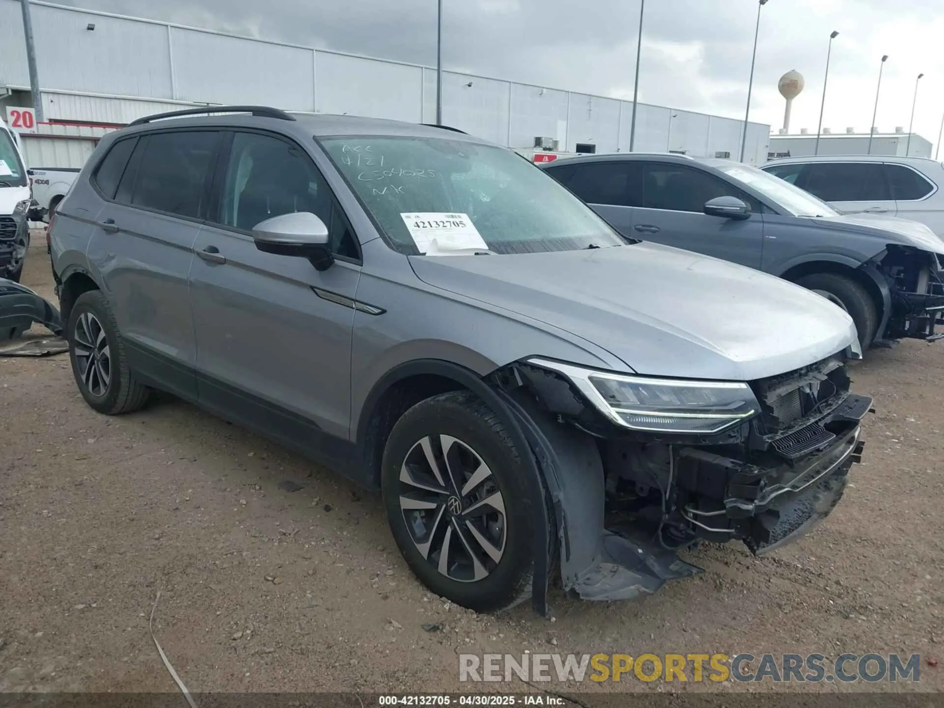 1 Photograph of a damaged car 3VVRB7AX4PM015440 VOLKSWAGEN TIGUAN 2023