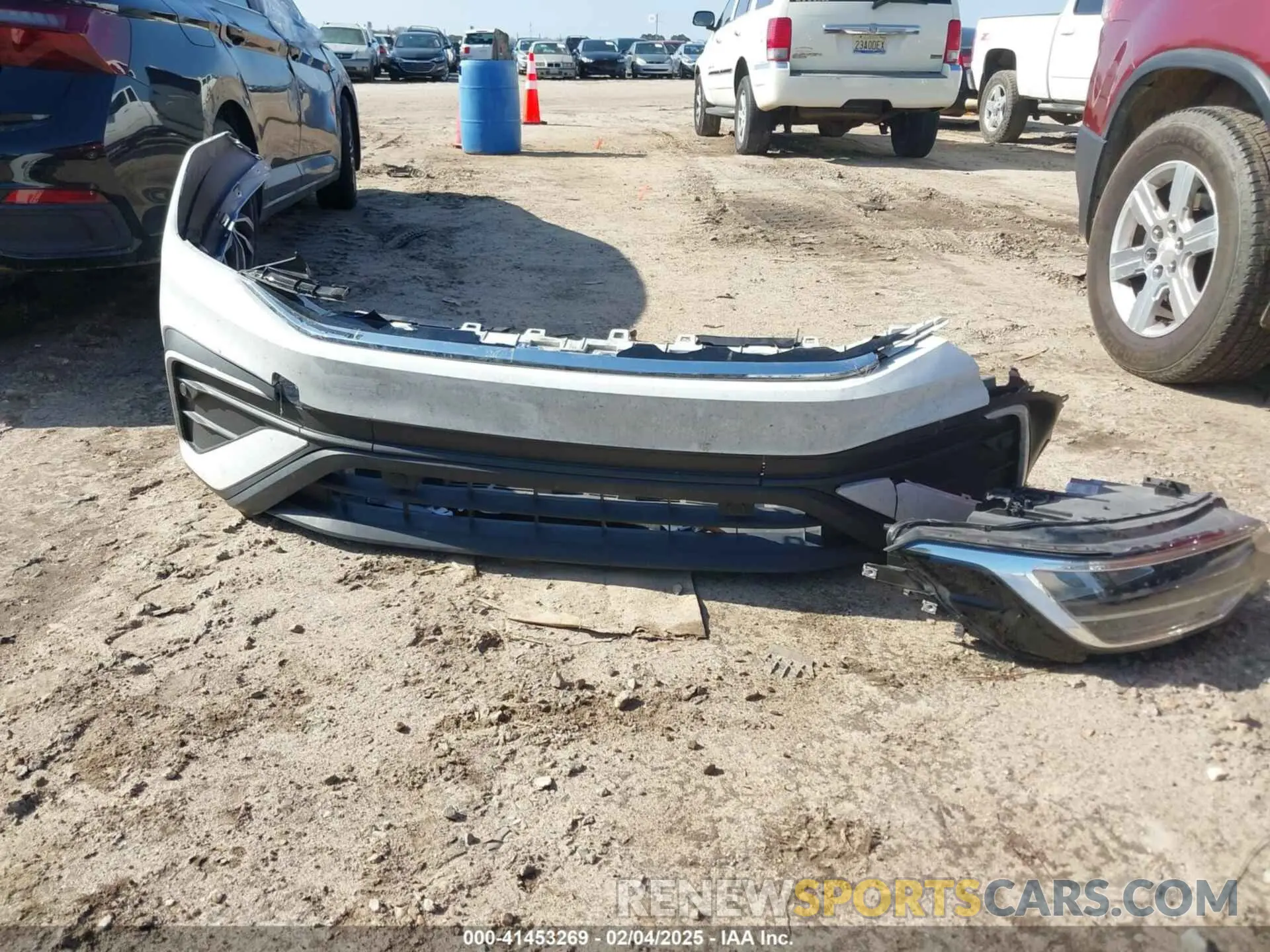 12 Photograph of a damaged car 3VVRB7AX7PM076426 VOLKSWAGEN TIGUAN 2023