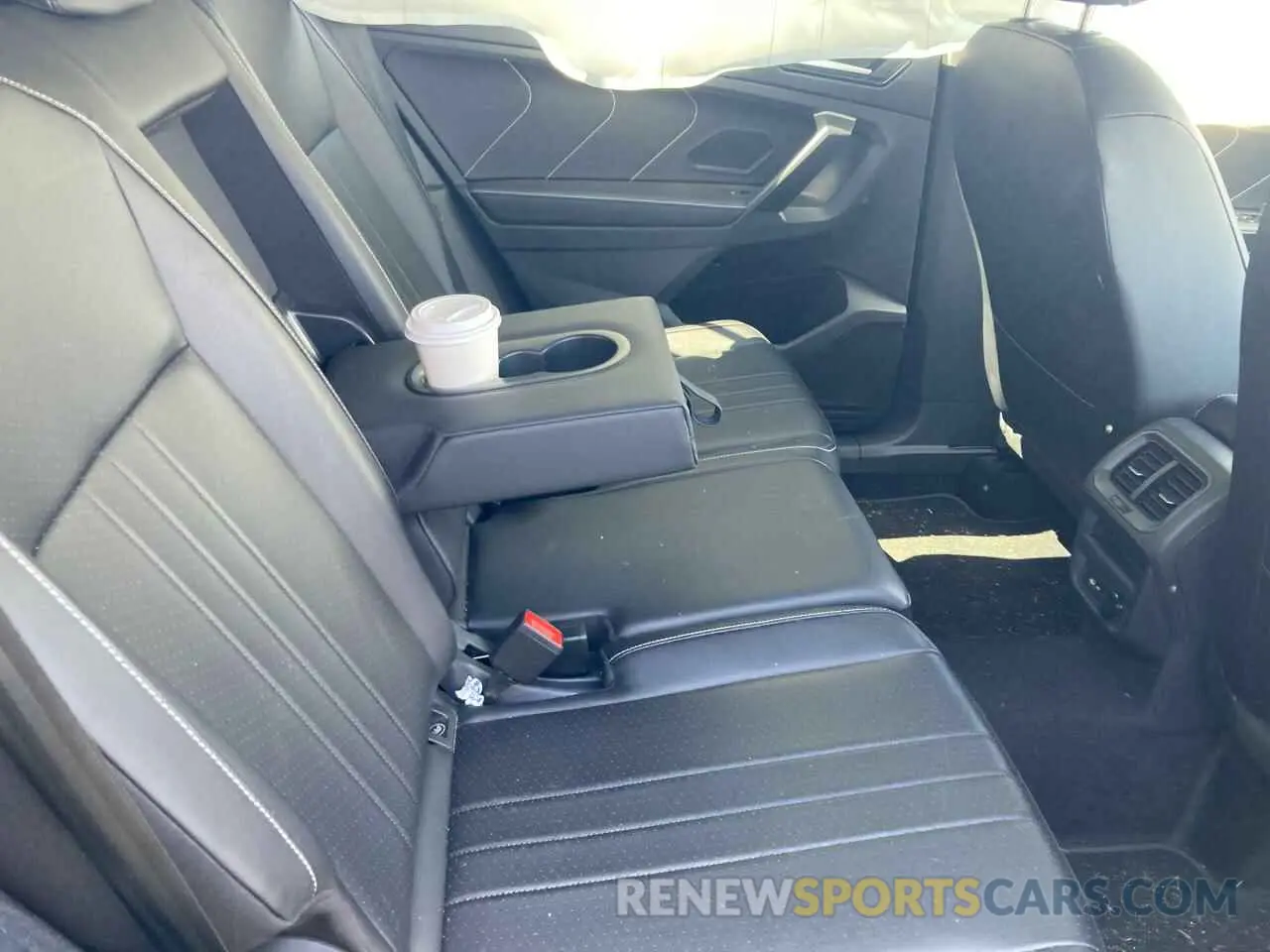 7 Фотография поврежденного автомобиля 3VV2B7AX5RM125661 VOLKSWAGEN TIGUAN 2024