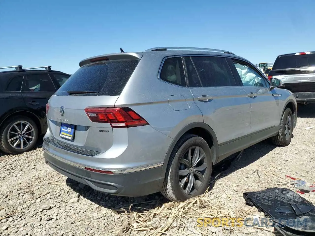 3 Photograph of a damaged car 3VV2B7AX6RM019803 VOLKSWAGEN TIGUAN 2024