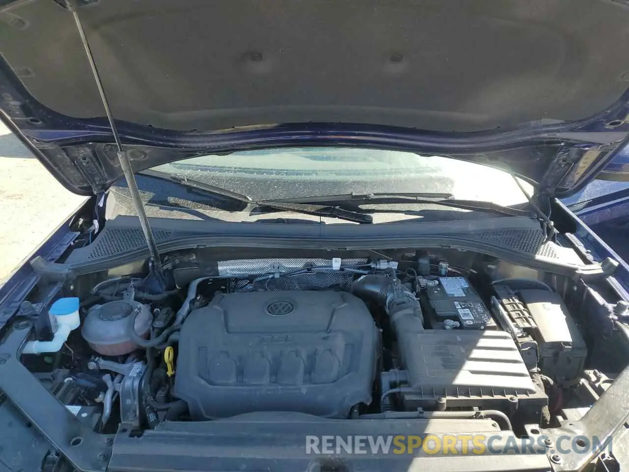 12 Photograph of a damaged car 3VV2B7AX8RM178709 VOLKSWAGEN TIGUAN 2024