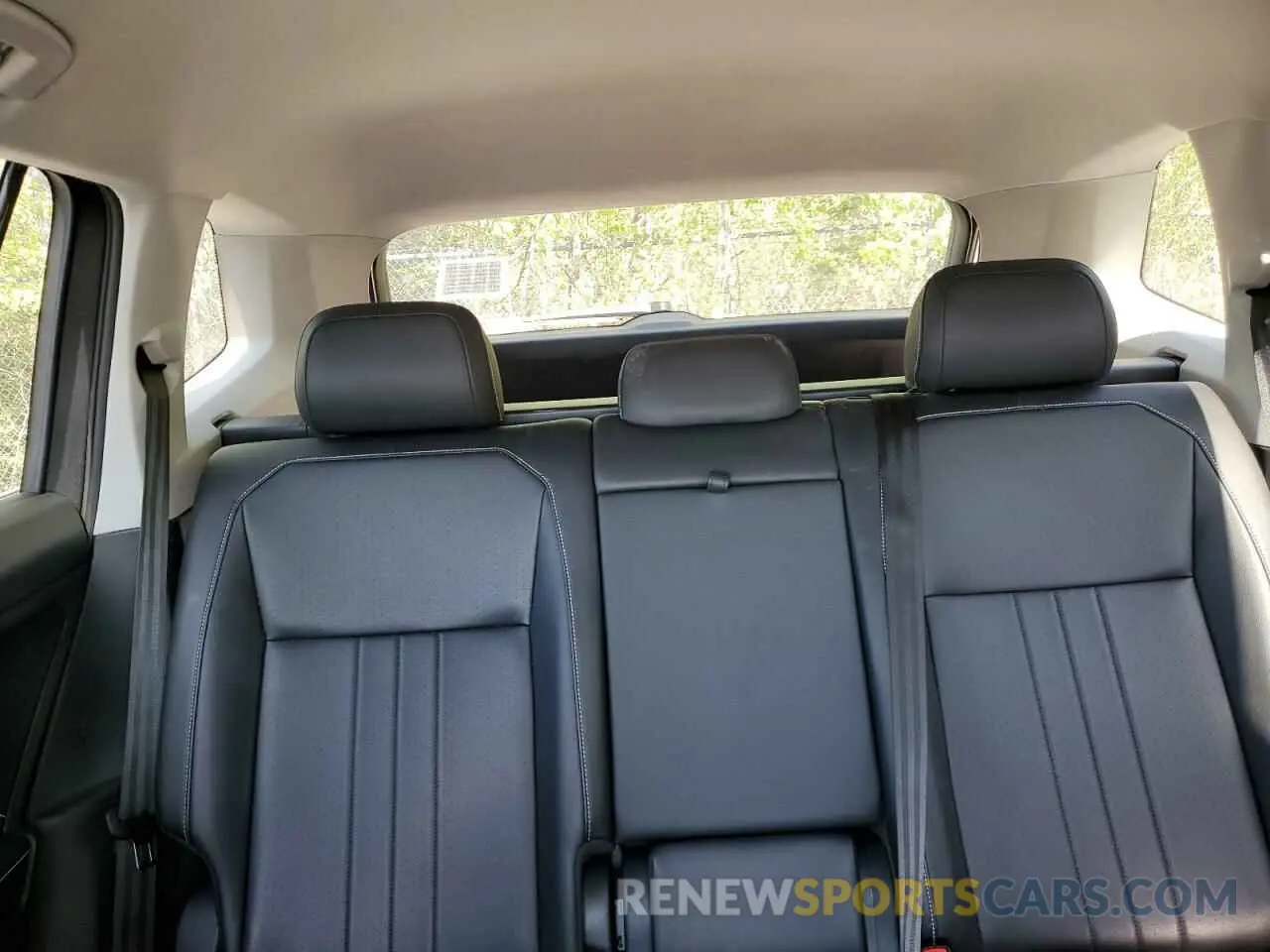 10 Photograph of a damaged car 3VV2B7AX9RM124058 VOLKSWAGEN TIGUAN 2024
