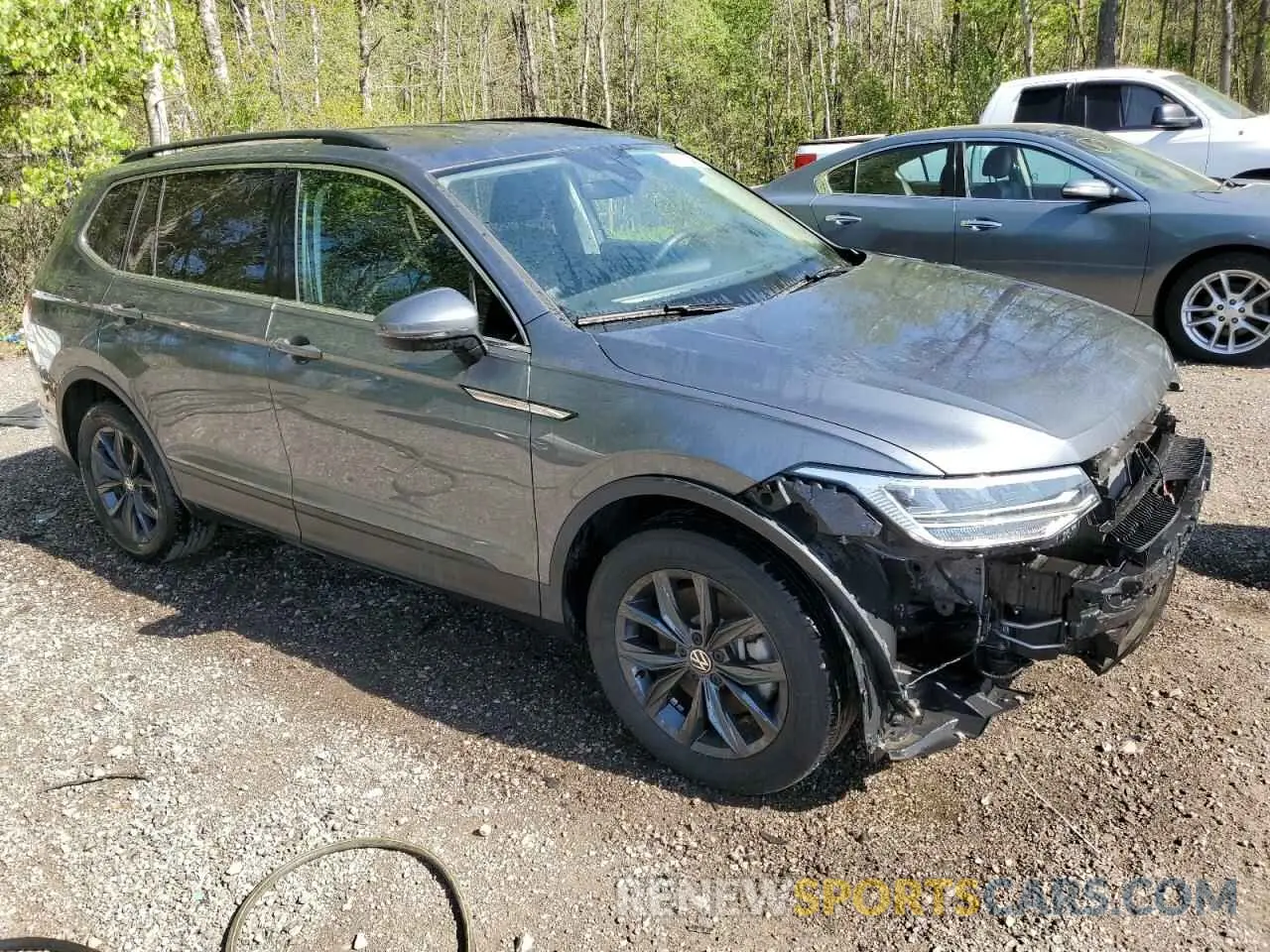 4 Photograph of a damaged car 3VV2B7AX9RM124058 VOLKSWAGEN TIGUAN 2024
