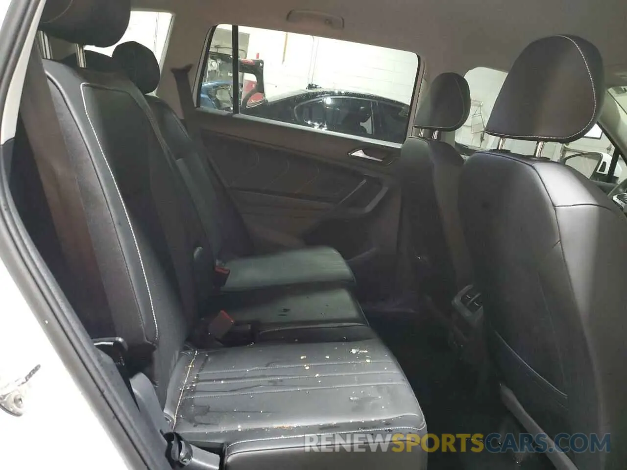 12 Фотография поврежденного автомобиля 3VV2B7AXXRM047944 VOLKSWAGEN TIGUAN 2024