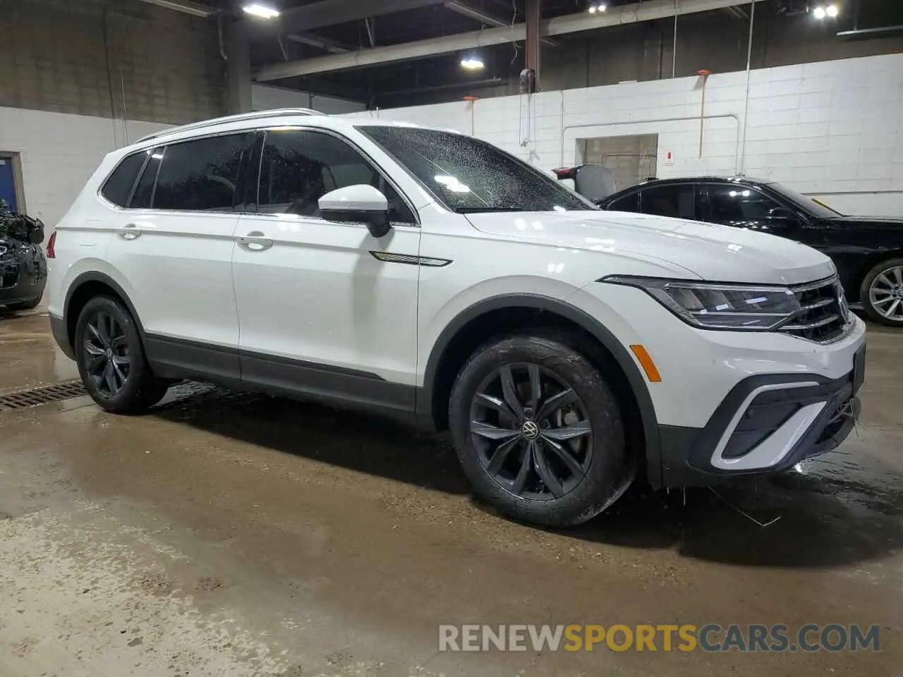 4 Фотография поврежденного автомобиля 3VV2B7AXXRM047944 VOLKSWAGEN TIGUAN 2024