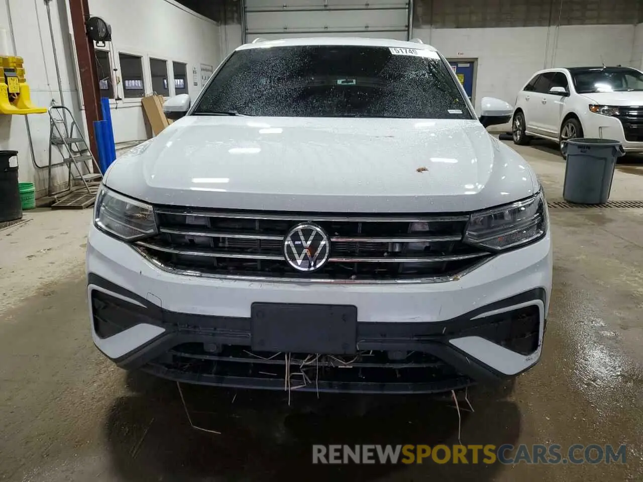 5 Фотография поврежденного автомобиля 3VV2B7AXXRM047944 VOLKSWAGEN TIGUAN 2024