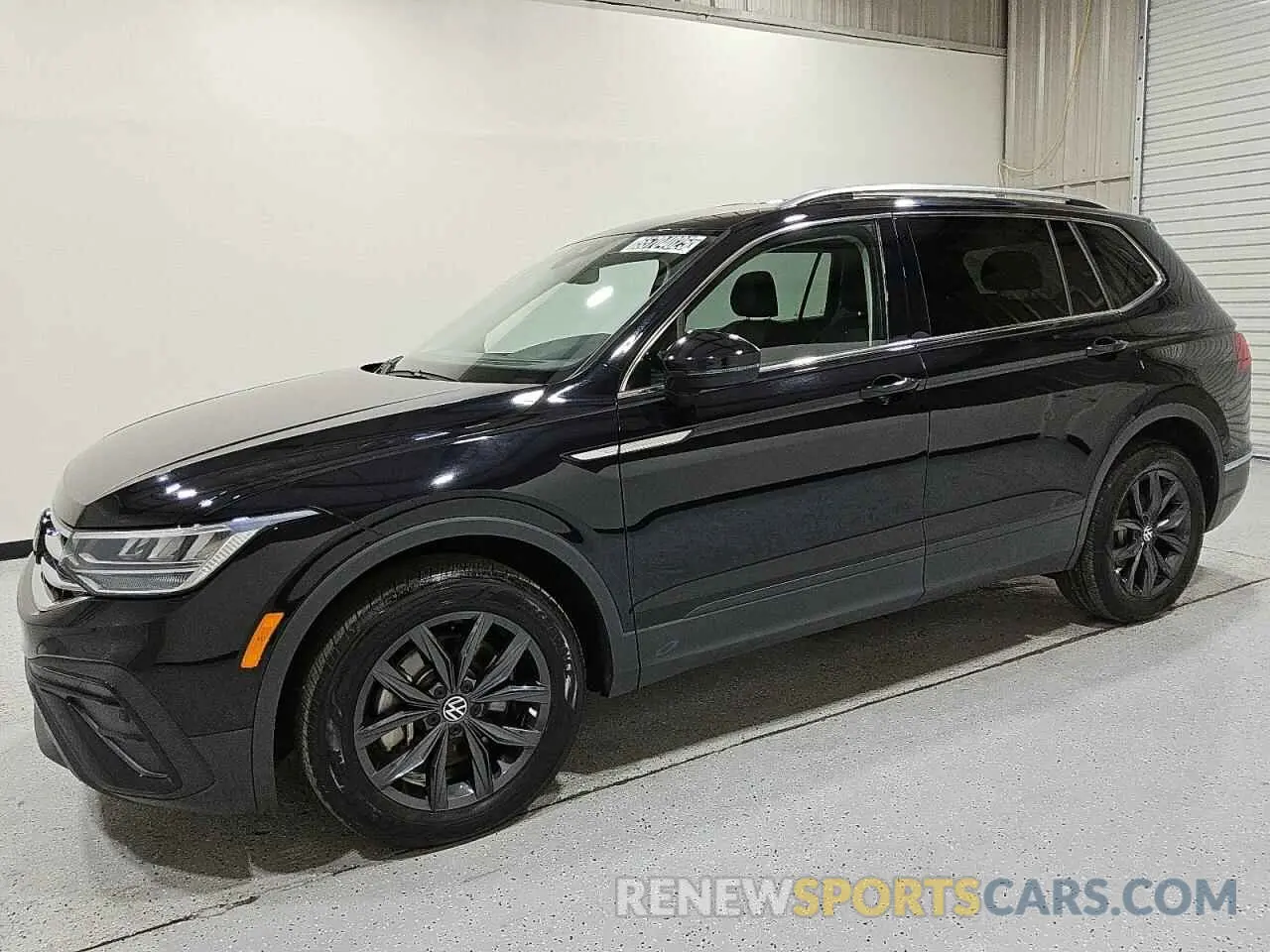 1 Photograph of a damaged car 3VV3B7AX1RM060831 VOLKSWAGEN TIGUAN 2024