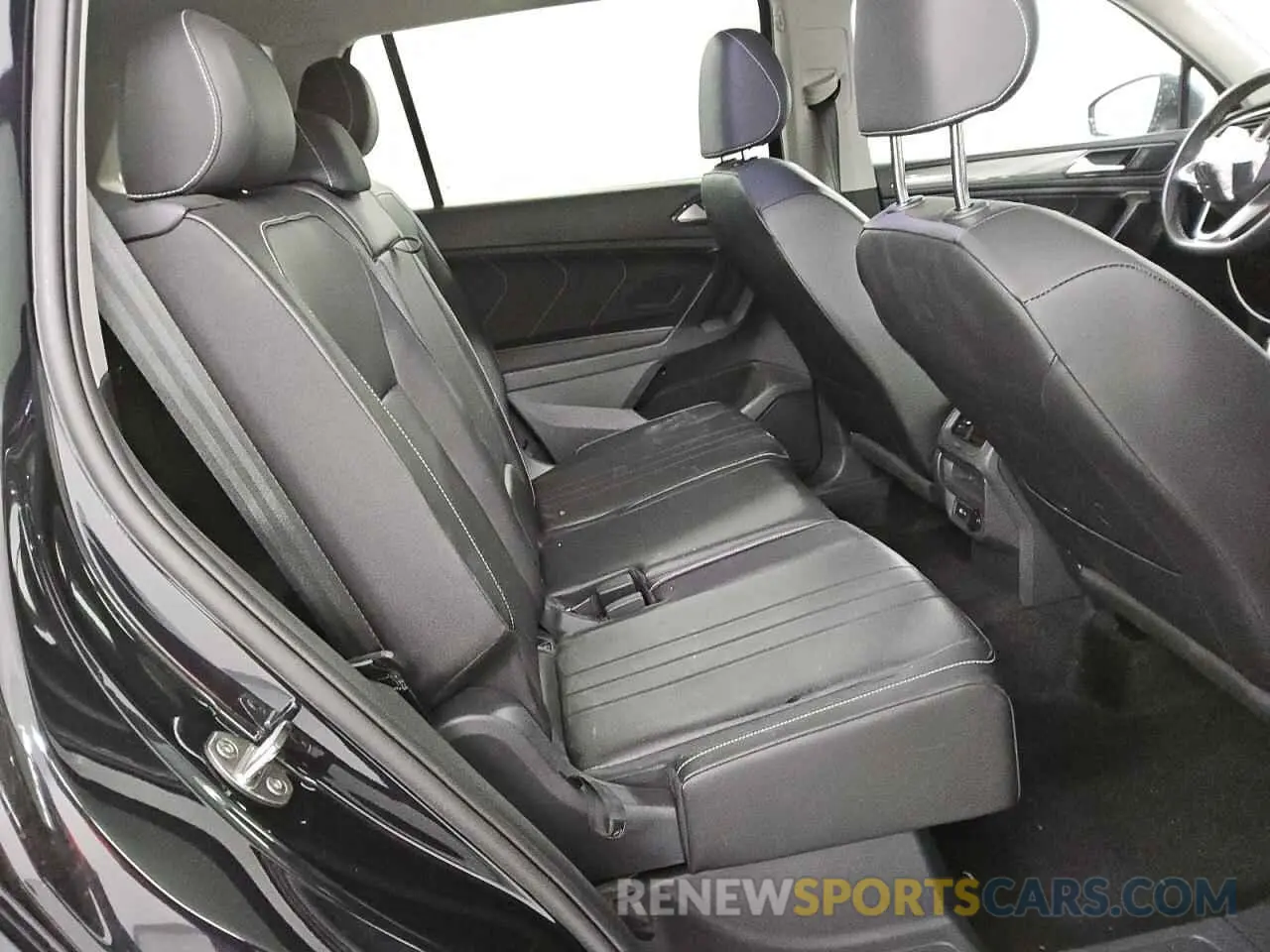 11 Фотография поврежденного автомобиля 3VV3B7AX2RM125086 VOLKSWAGEN TIGUAN 2024