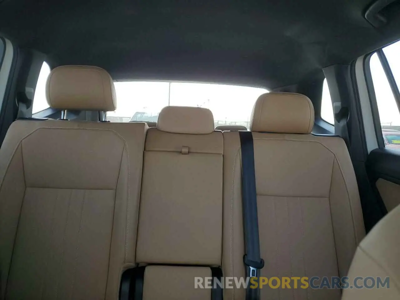10 Photograph of a damaged car 3VV3B7AX3RM002039 VOLKSWAGEN TIGUAN 2024