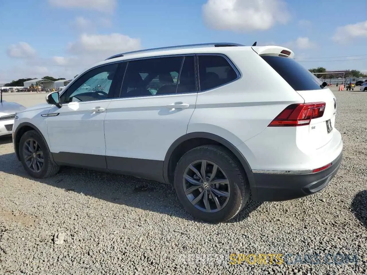 2 Photograph of a damaged car 3VV3B7AX3RM002039 VOLKSWAGEN TIGUAN 2024