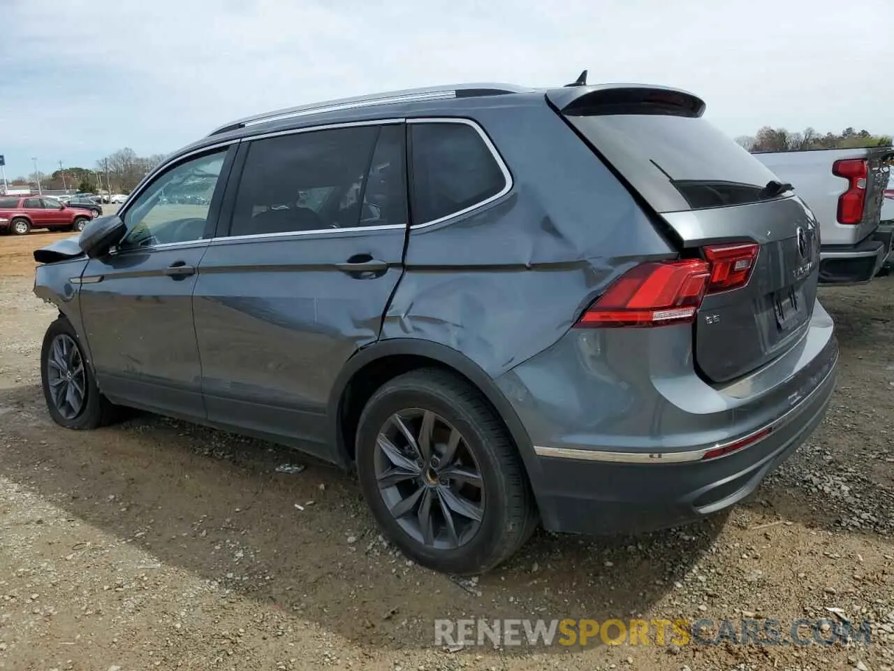 2 Photograph of a damaged car 3VV3B7AX4RM017861 VOLKSWAGEN TIGUAN 2024