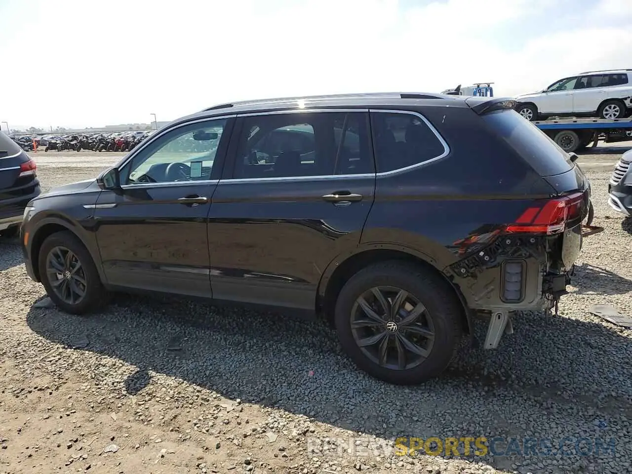 2 Фотография поврежденного автомобиля 3VV3B7AX4RM141404 VOLKSWAGEN TIGUAN 2024