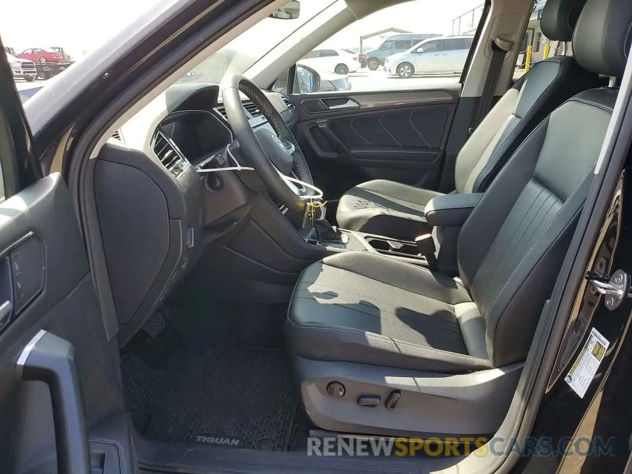 7 Фотография поврежденного автомобиля 3VV3B7AX4RM141404 VOLKSWAGEN TIGUAN 2024