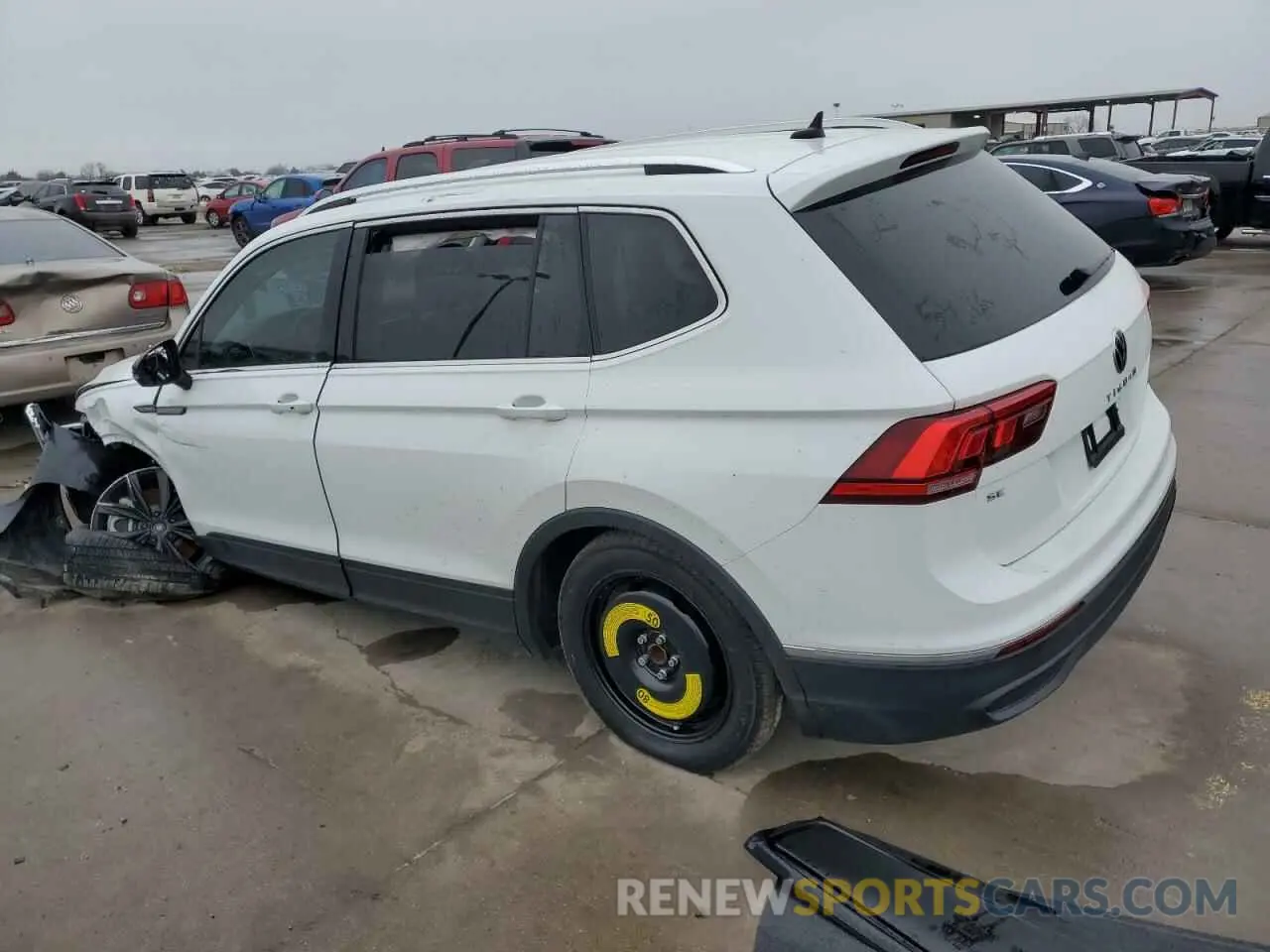 2 Photograph of a damaged car 3VV3B7AX8RM115436 VOLKSWAGEN TIGUAN 2024