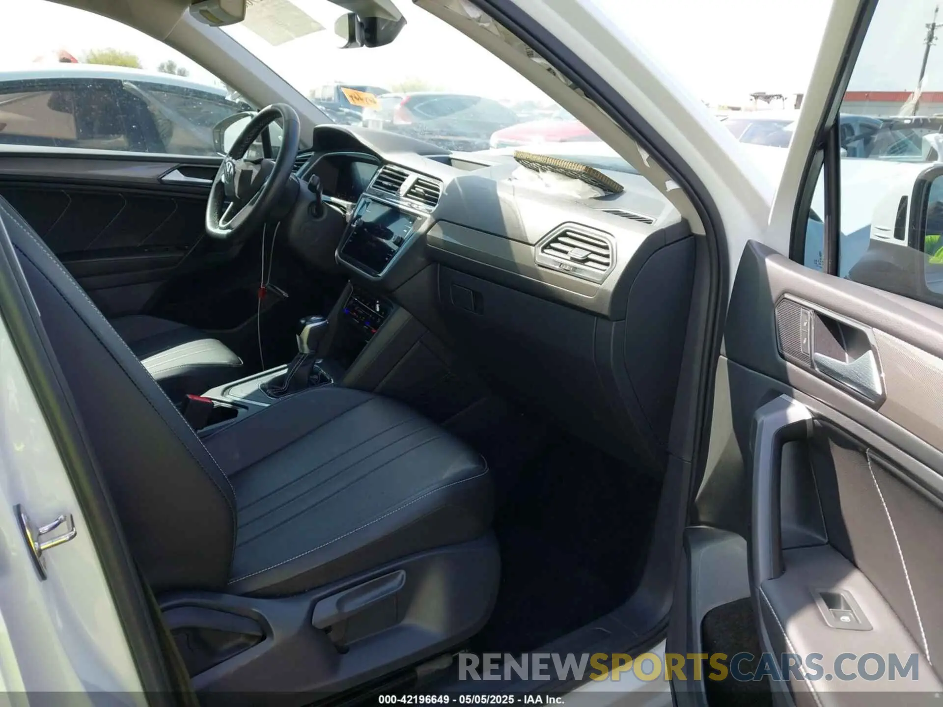 5 Фотография поврежденного автомобиля 3VV3B7AXXRM101084 VOLKSWAGEN TIGUAN 2024