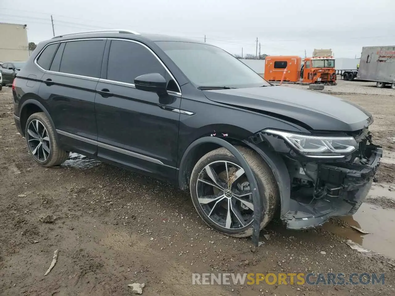 4 Photograph of a damaged car 3VV4B7AX8RM037891 VOLKSWAGEN TIGUAN 2024