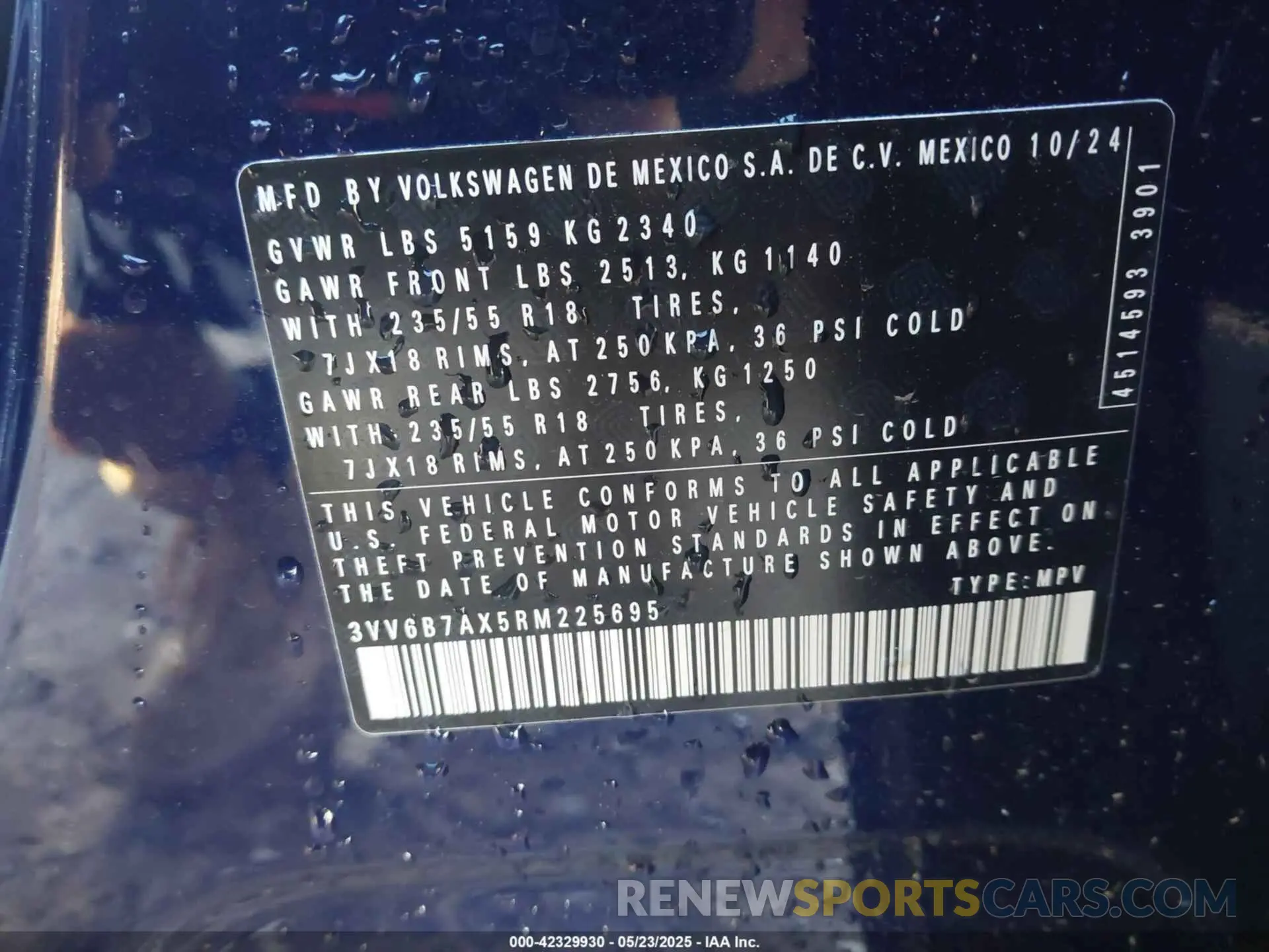 9 Photograph of a damaged car 3VV6B7AX5RM225695 VOLKSWAGEN TIGUAN 2024