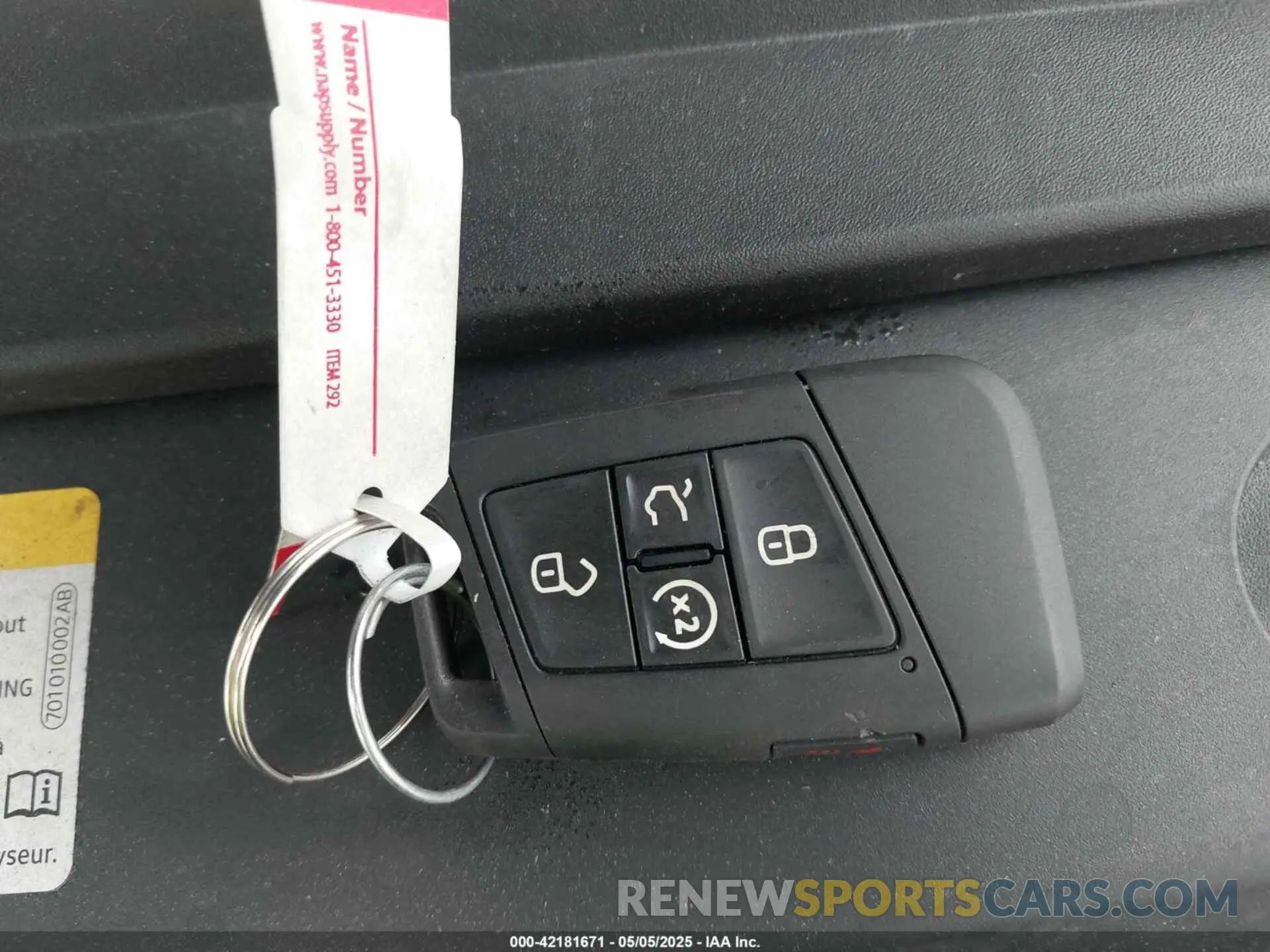 11 Photograph of a damaged car 3VV8B7AX3RM019431 VOLKSWAGEN TIGUAN 2024