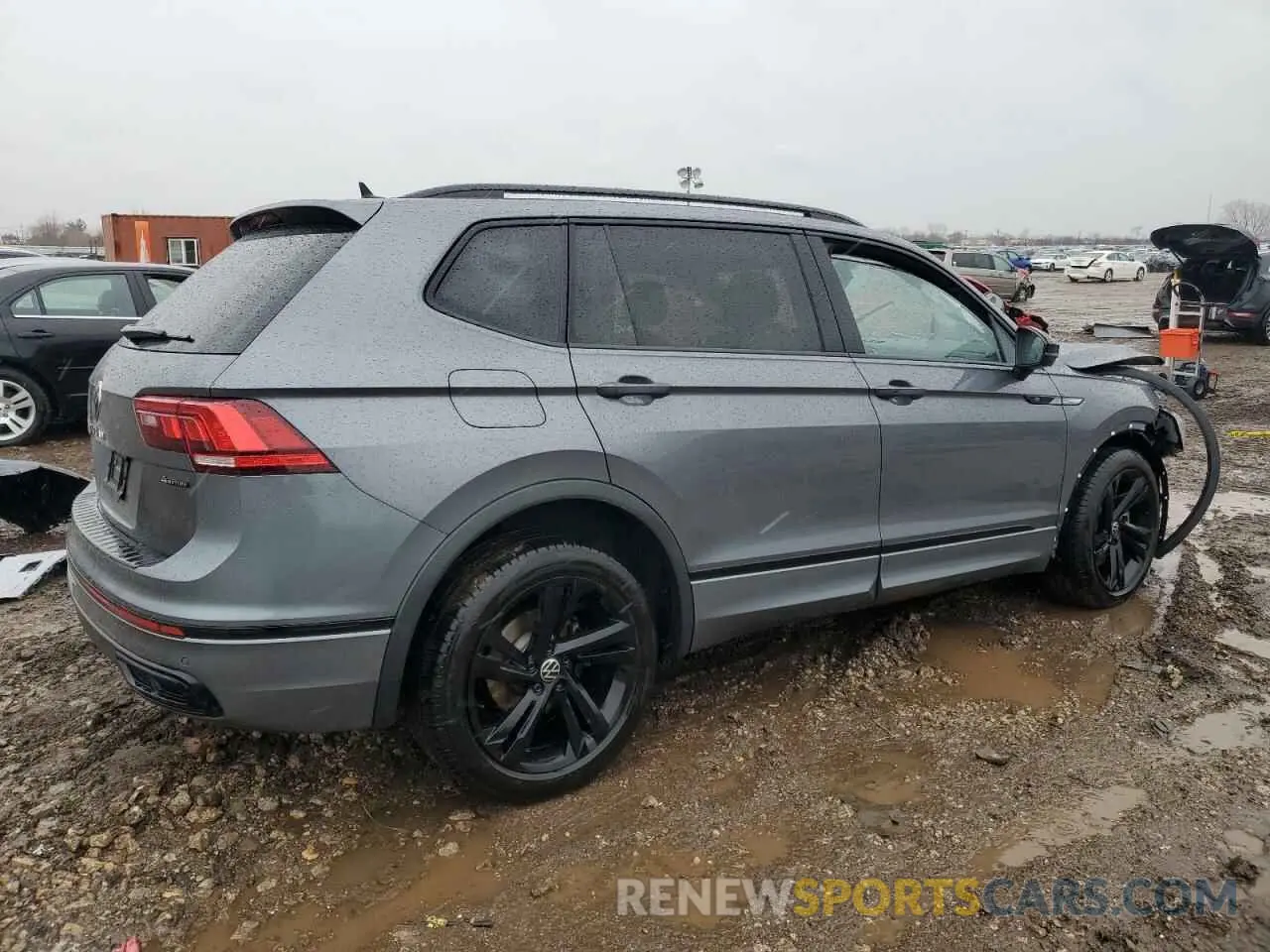 3 Photograph of a damaged car 3VV8B7AX4RM021480 VOLKSWAGEN TIGUAN 2024