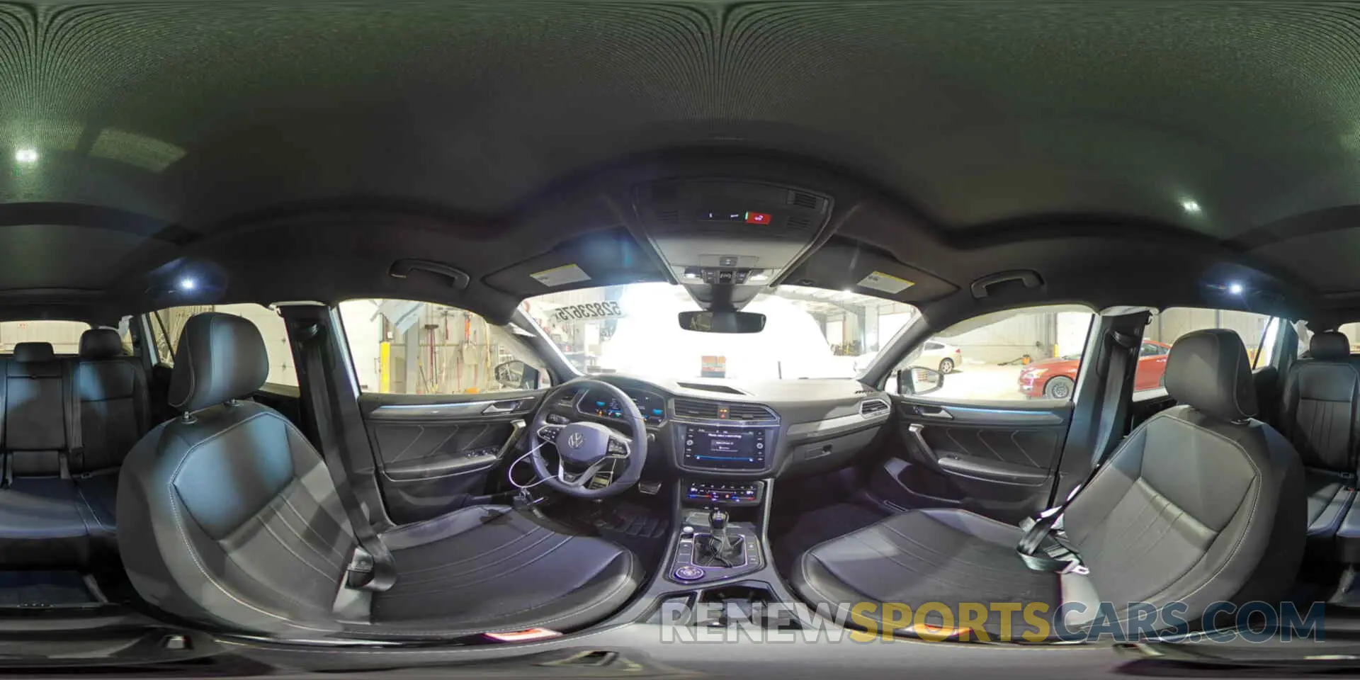 14 Photograph of a damaged car 3VV8B7AX5RM090744 VOLKSWAGEN TIGUAN 2024