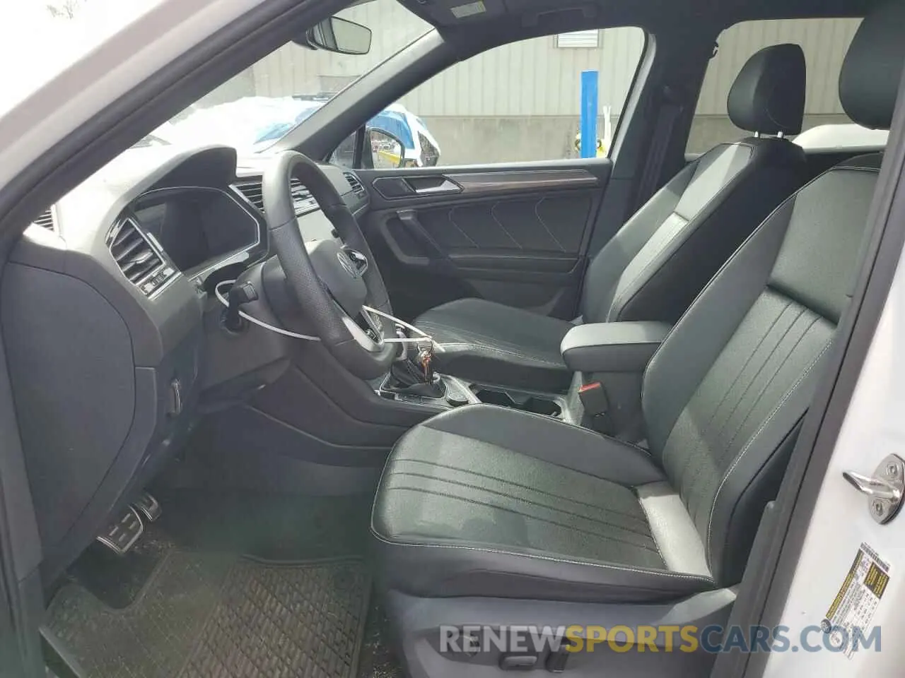 7 Photograph of a damaged car 3VV8B7AX5RM115187 VOLKSWAGEN TIGUAN 2024