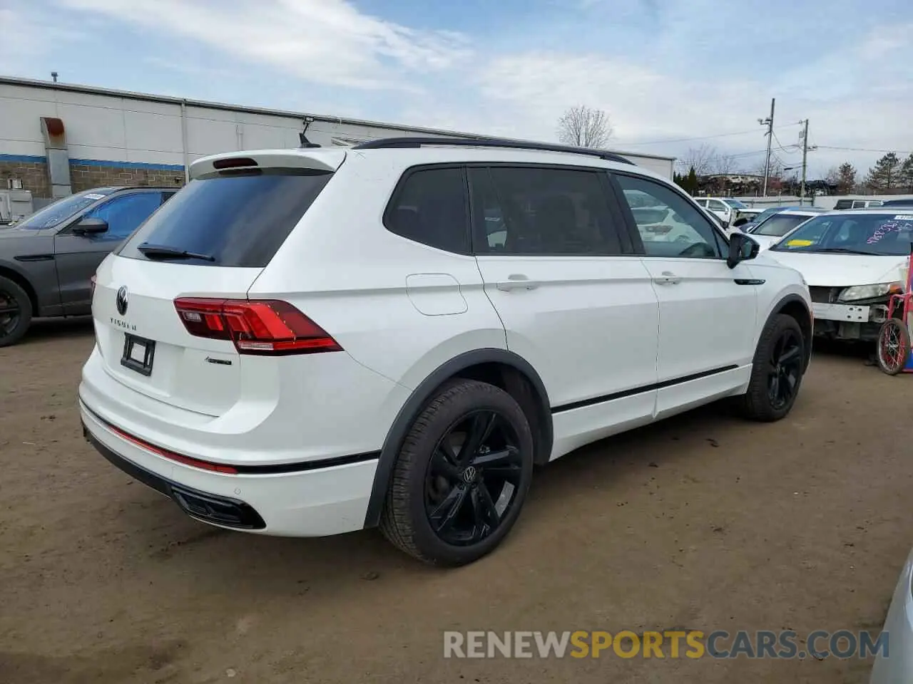 3 Фотография поврежденного автомобиля 3VV8B7AX6RM198337 VOLKSWAGEN TIGUAN 2024