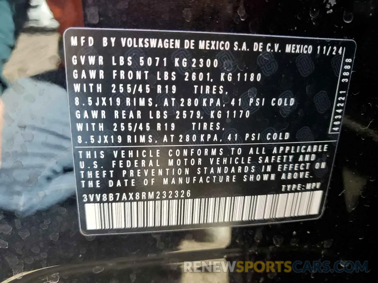 13 Photograph of a damaged car 3VV8B7AX8RM232326 VOLKSWAGEN TIGUAN 2024