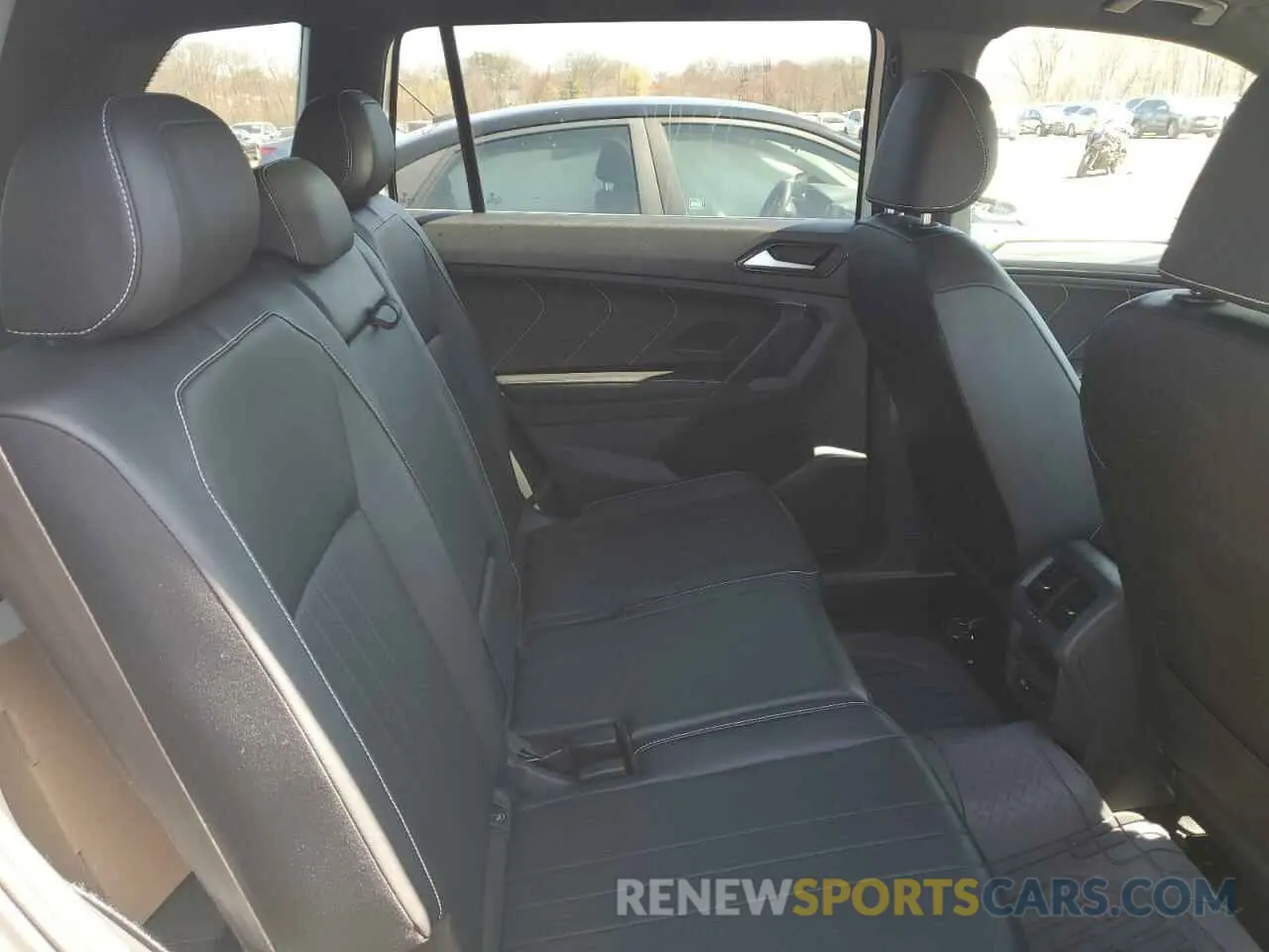 11 Фотография поврежденного автомобиля 3VV8B7AX9RM149200 VOLKSWAGEN TIGUAN 2024