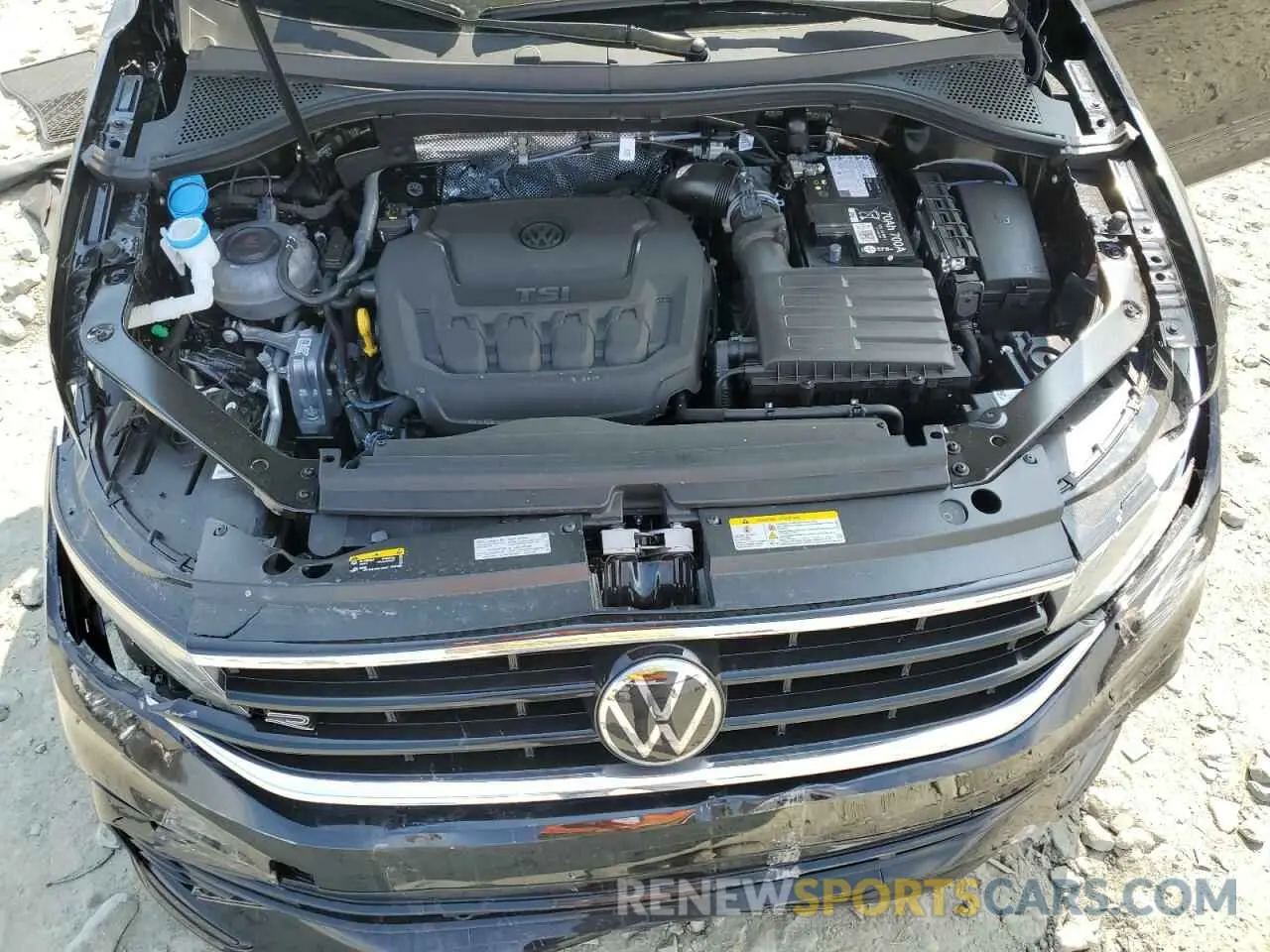 13 Photograph of a damaged car 3VV8B7AX9RM221447 VOLKSWAGEN TIGUAN 2024