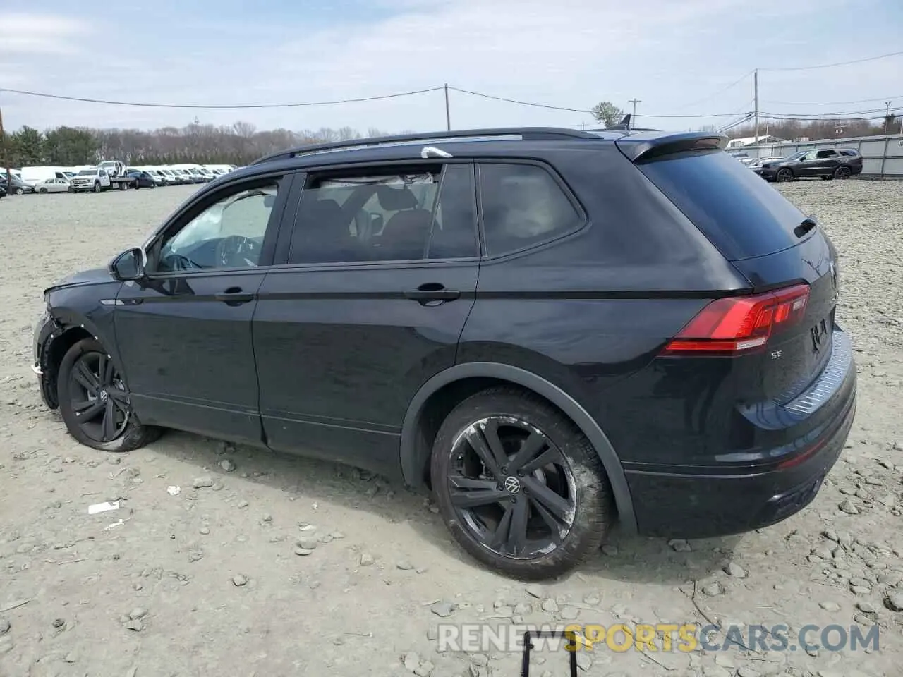 2 Photograph of a damaged car 3VV8B7AX9RM221447 VOLKSWAGEN TIGUAN 2024
