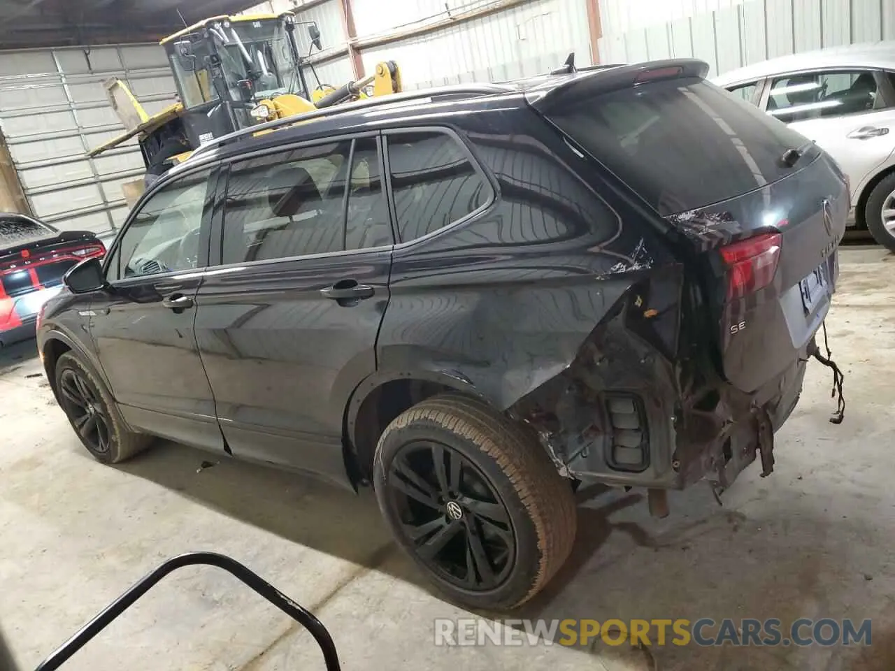 2 Фотография поврежденного автомобиля 3VV8B7AXXRM048909 VOLKSWAGEN TIGUAN 2024